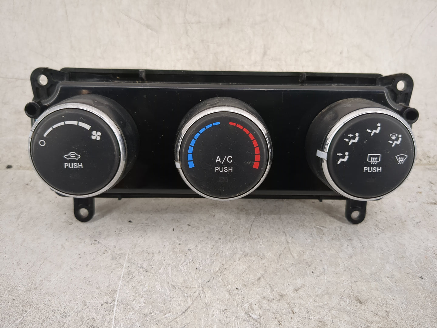 2010-2014 Dodge Avenger Climate Control Module Temperature AC/Heater Replacement P/N:1TT70DX9AC Fits Fits 2010 2011 2012 201