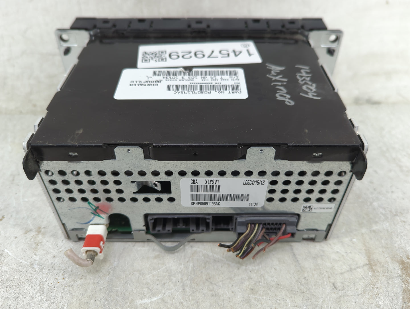 2013 Dodge Avenger Radio AM FM Cd Player Receiver Replacement P/N:P05091195AC SPNP05091195AC Fits OEM Used Auto Parts - Oemu