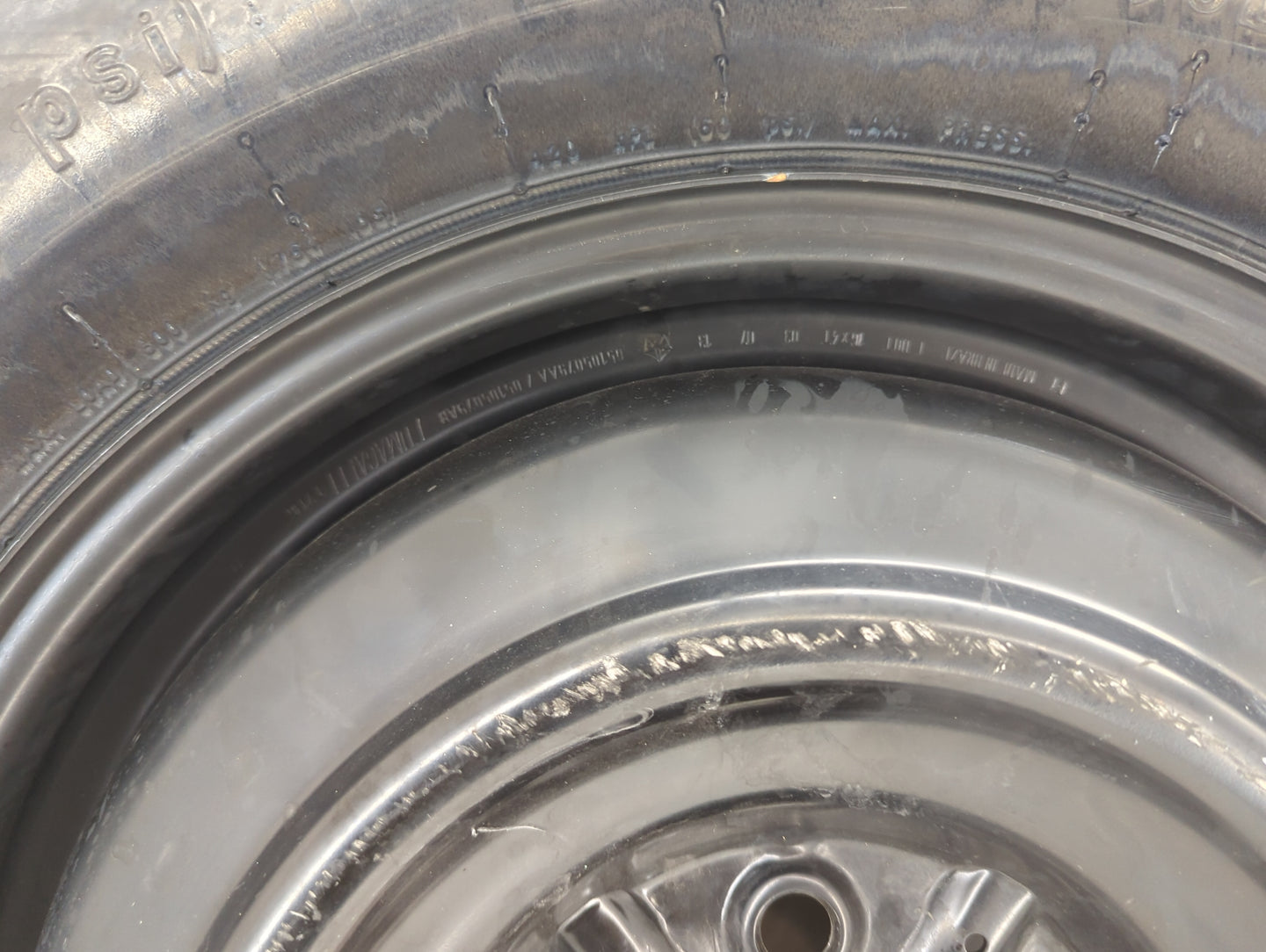 2008-2014 Dodge Avenger Spare Donut Tire Wheel Rim Oem 1486966 - Oemusedautoparts1.com