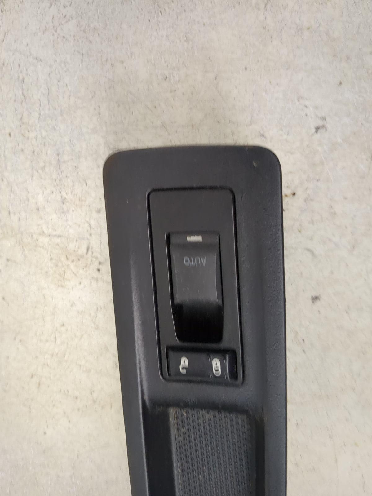 2013 Dodge Avenger Master Power Window Switch Replacement Driver Side Left P/N:04602786AA Fits OEM Used Auto Parts - Oemused