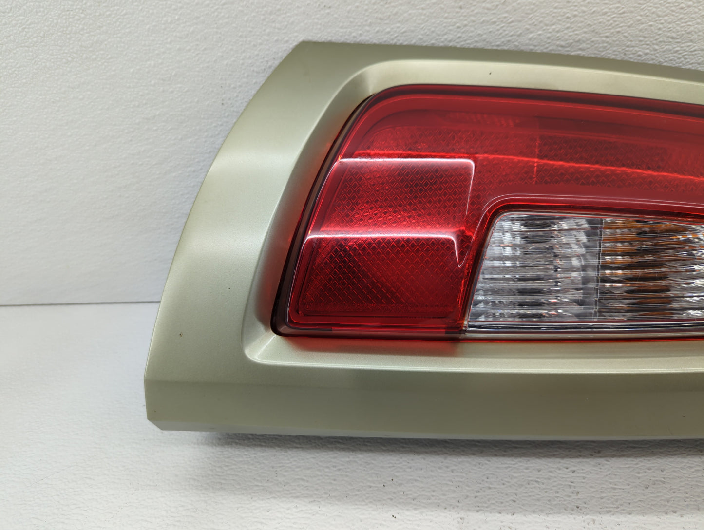 2011-2014 Dodge Avenger Tail Light Assembly Passenger Right OEM P/N:05182522AB 05182522AE Fits Fits 2011 2012 2013 2014 OEM 