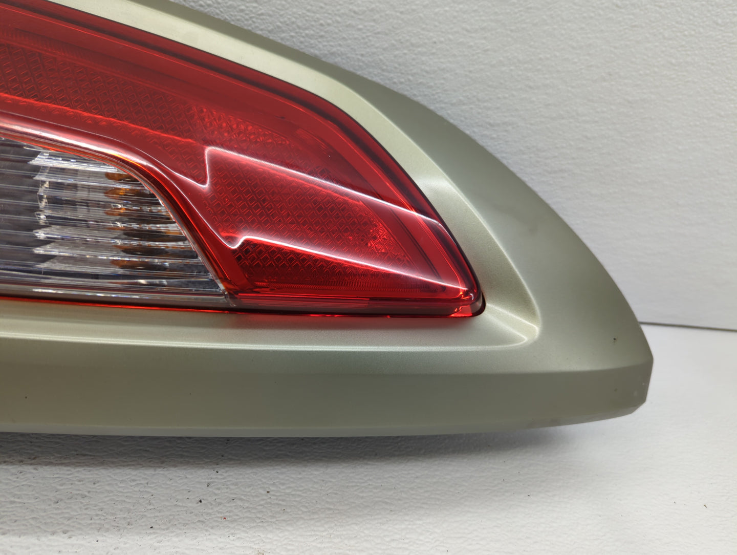 2011-2014 Dodge Avenger Tail Light Assembly Passenger Right OEM P/N:05182522AB 05182522AE Fits Fits 2011 2012 2013 2014 OEM 