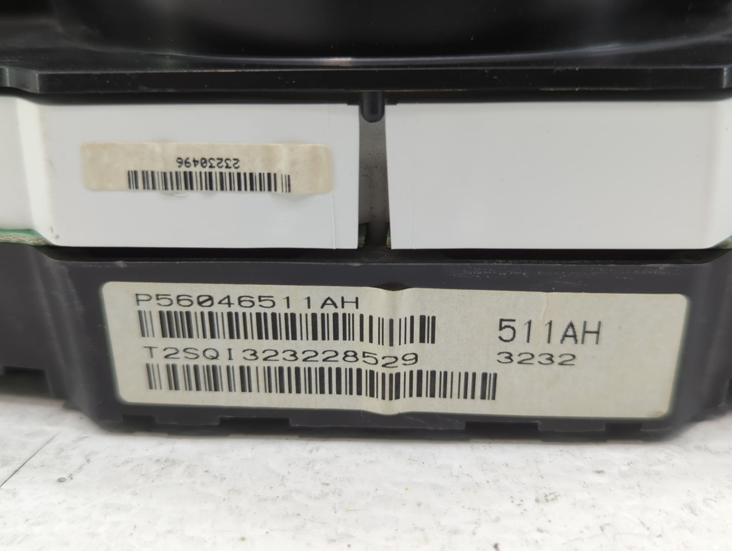 2011-2014 Dodge Avenger Instrument Cluster Speedometer Gauges P/N:P056046513AH P56046511AC Fits Fits 2011 2012 2013 2014 OEM