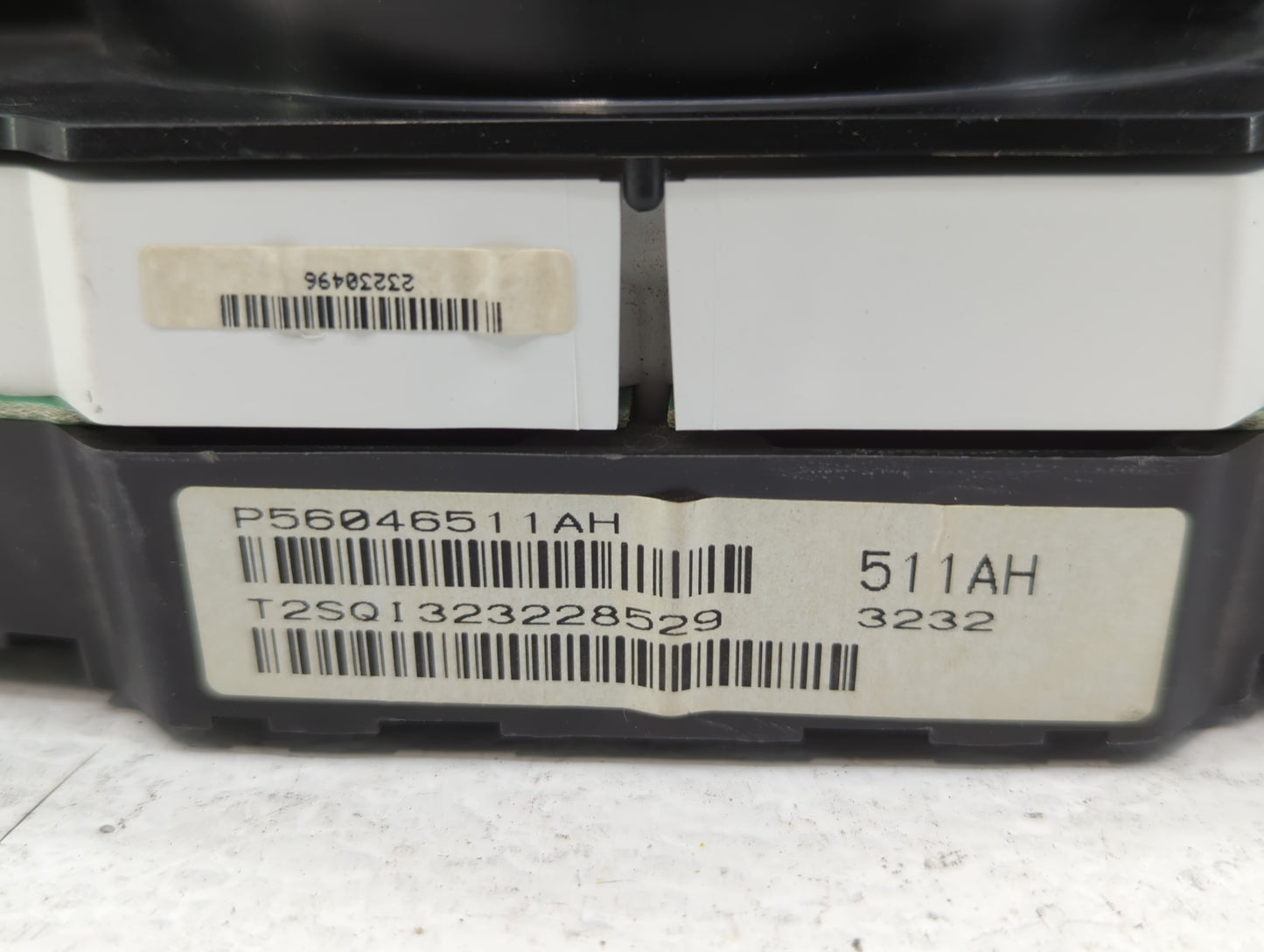 2011-2014 Dodge Avenger Instrument Cluster Speedometer Gauges P/N:P056046513AH P56046511AC Fits Fits 2011 2012 2013 2014 OEM
