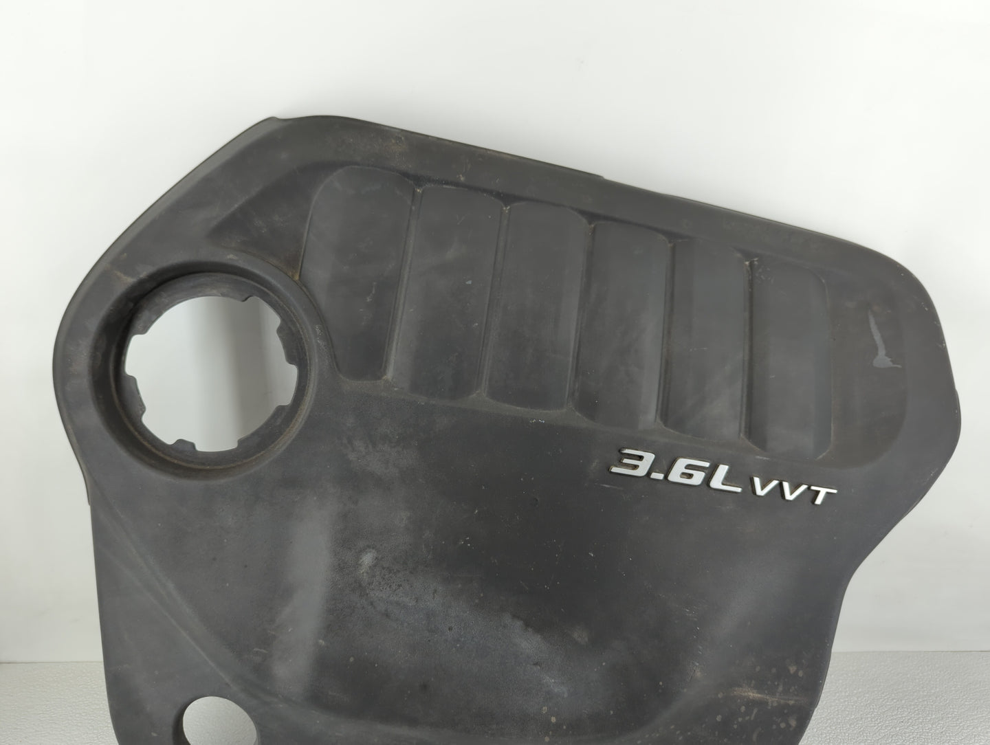 2013 Dodge Avenger Engine Cover - Oemusedautoparts1.com