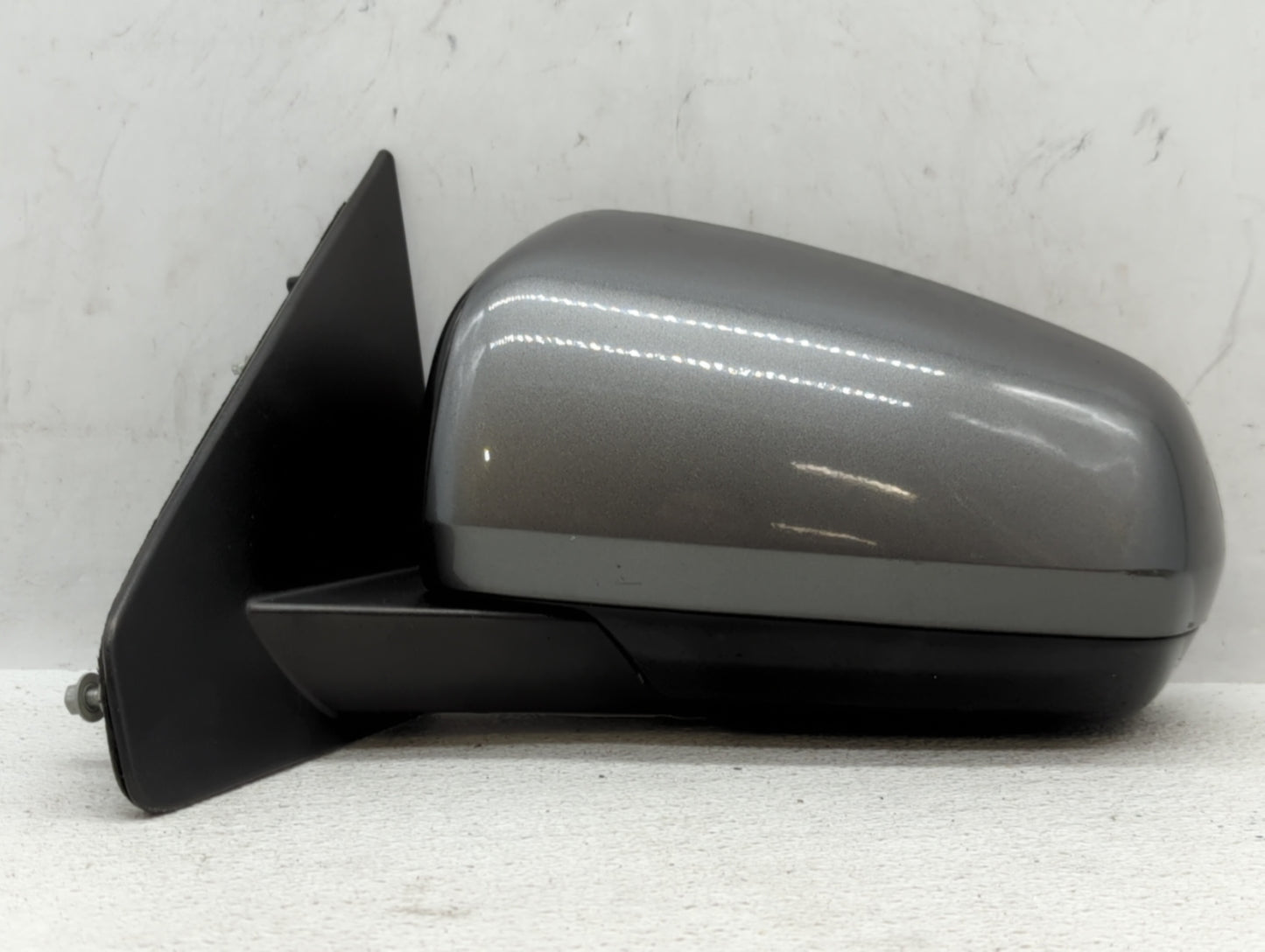 2013-2014 Dodge Avenger Driver Side View Mirror - Left Door Mirror OEM Used - Oemusedautoparts1.com