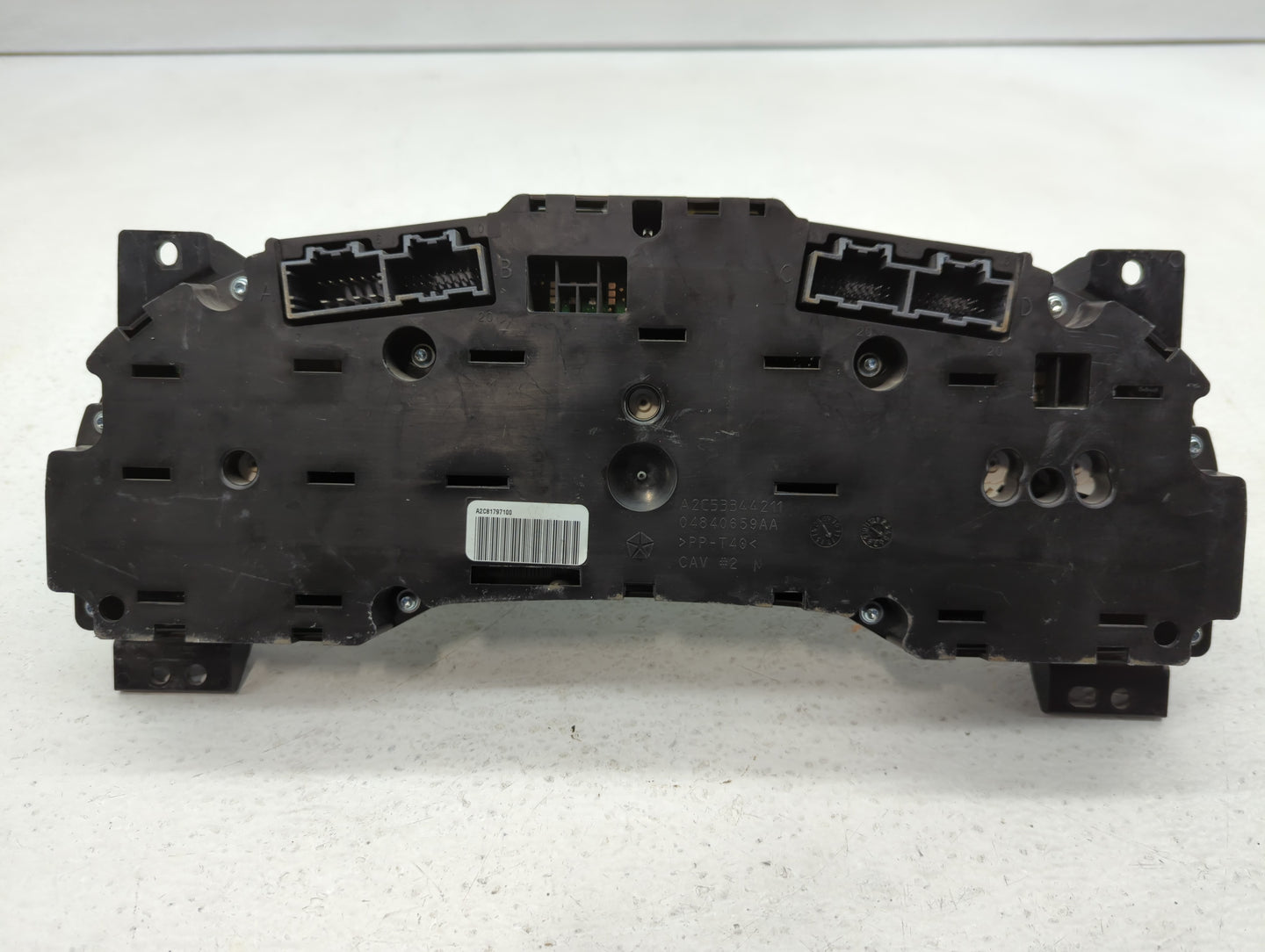 2011-2014 Dodge Avenger Instrument Cluster Speedometer Gauges P/N:P56046511AH Fits Fits 2011 2012 2013 2014 OEM Used Auto Pa