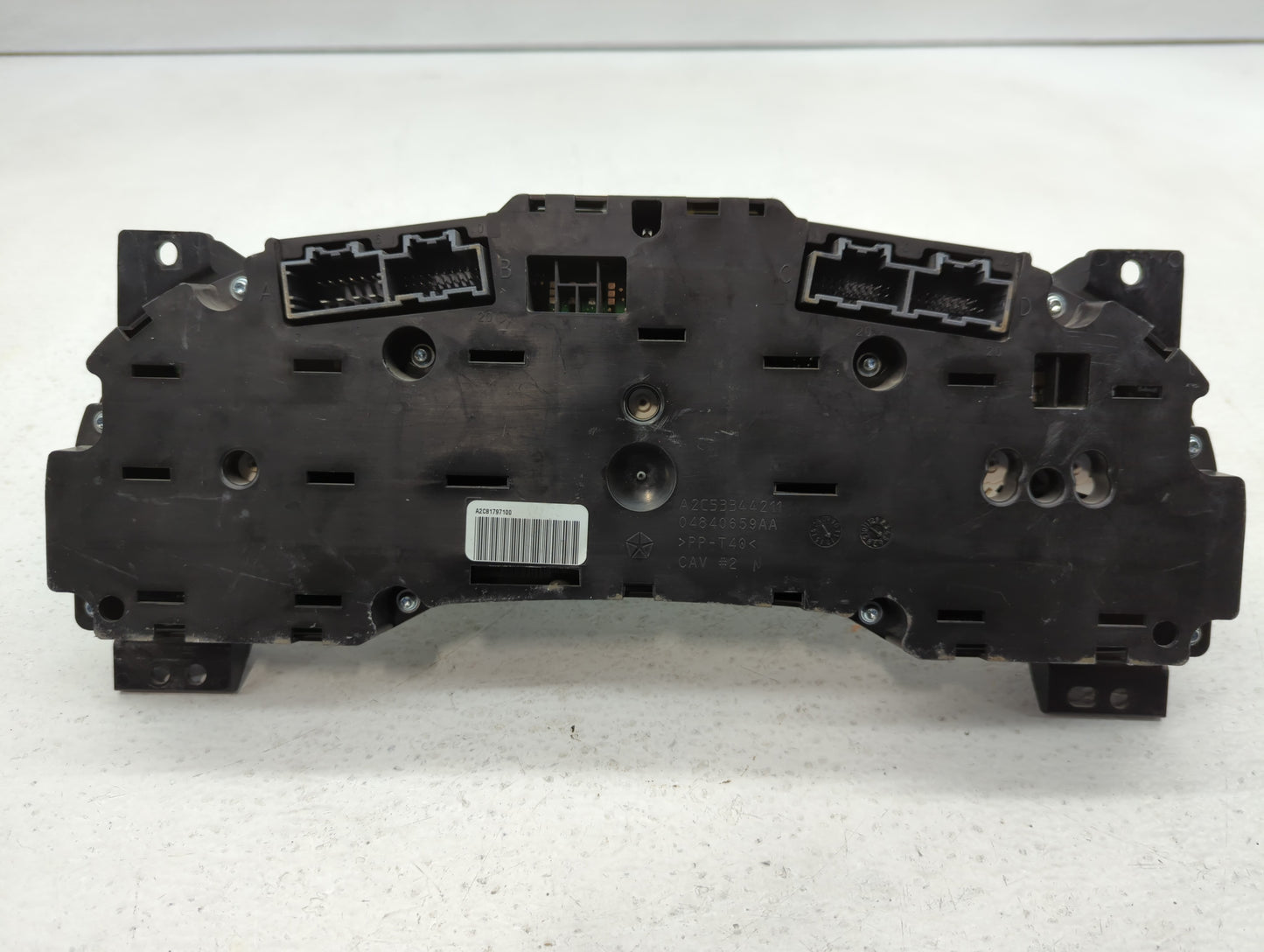 2011-2014 Dodge Avenger Instrument Cluster Speedometer Gauges P/N:P56046511AH Fits Fits 2011 2012 2013 2014 OEM Used Auto Pa