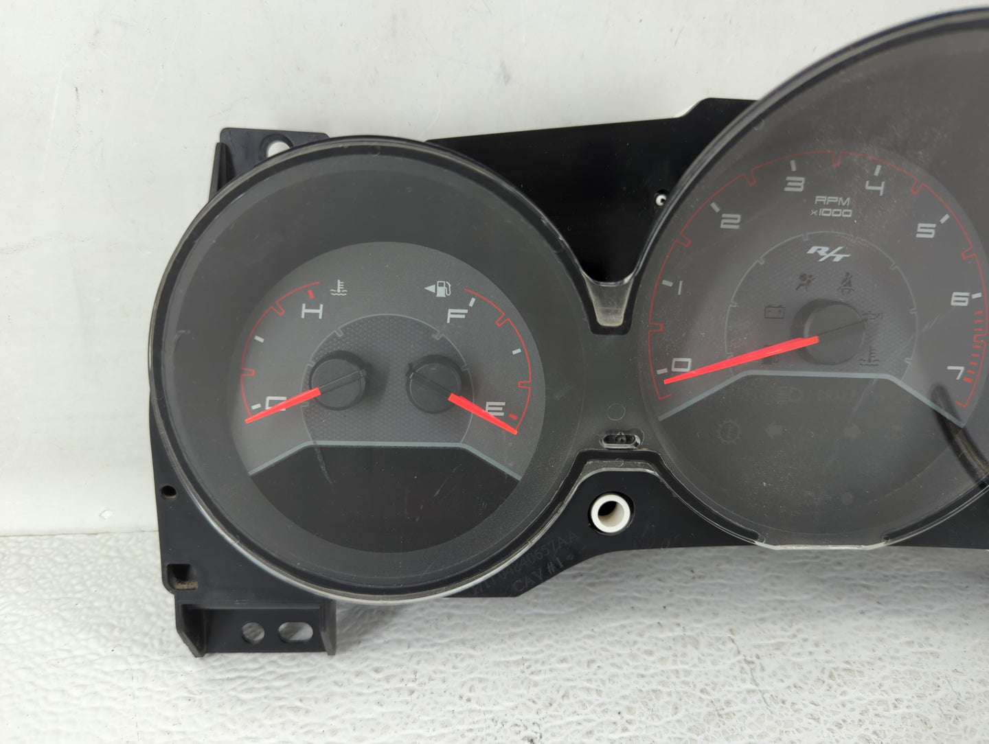 2011-2014 Dodge Avenger Instrument Cluster Speedometer Gauges P/N:P56046908AE Fits Fits 2011 2012 2013 2014 OEM Used Auto Pa