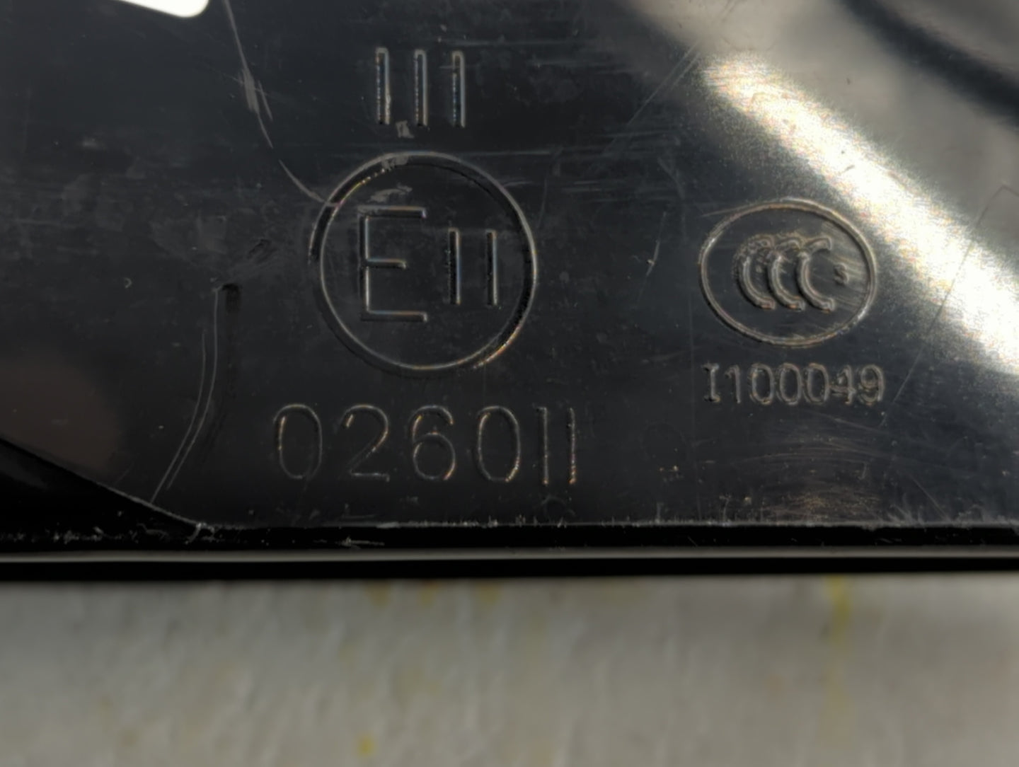2013-2014 Dodge Avenger Driver Side View Mirror - Left Door Mirror OEM Used - Oemusedautoparts1.com