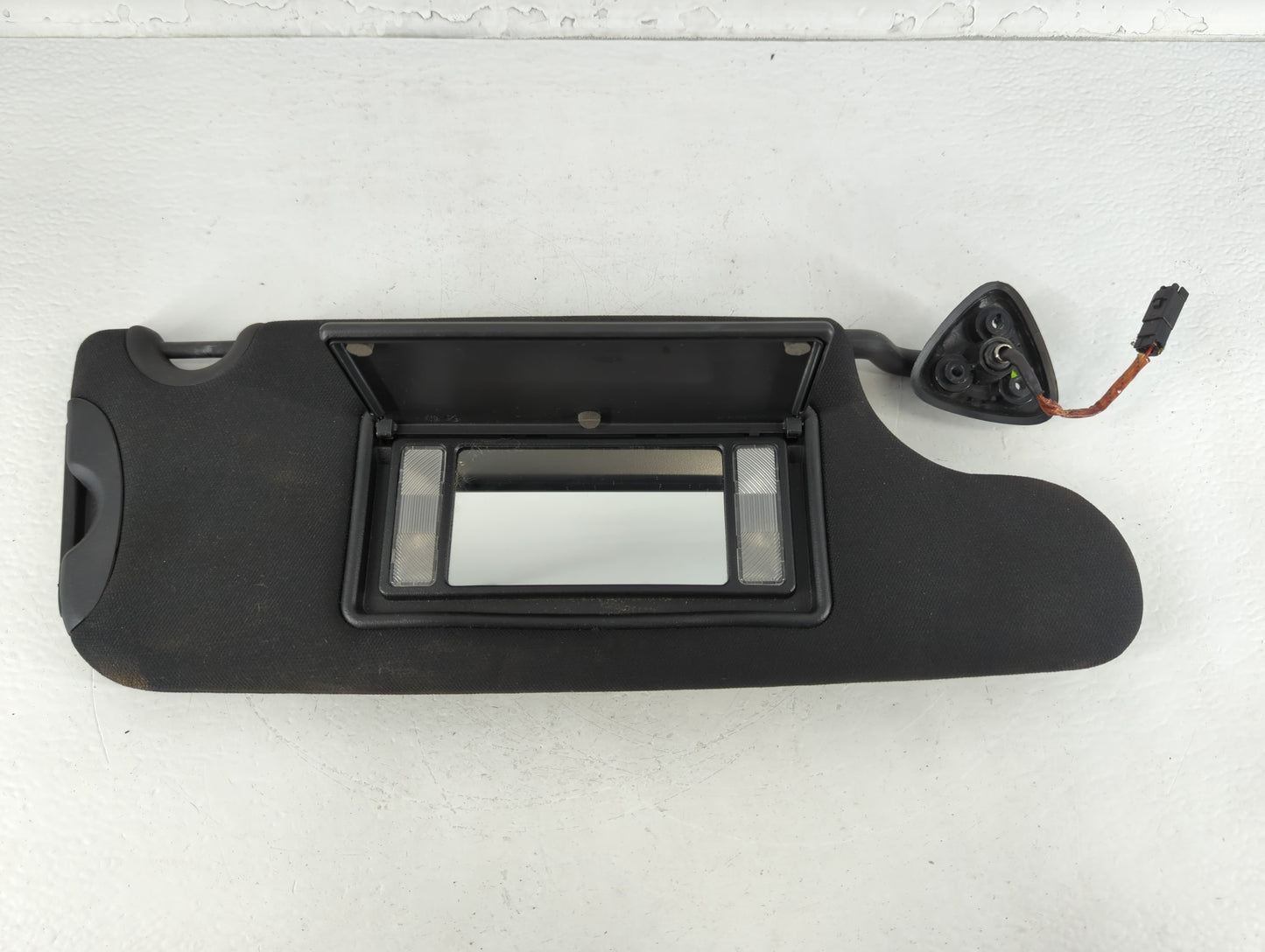 2011-2014 Dodge Avenger Sun Visor Shade Replacement Passenger Right Mirror Fits Fits 2011 2012 2013 2014 OEM Used Auto Parts
