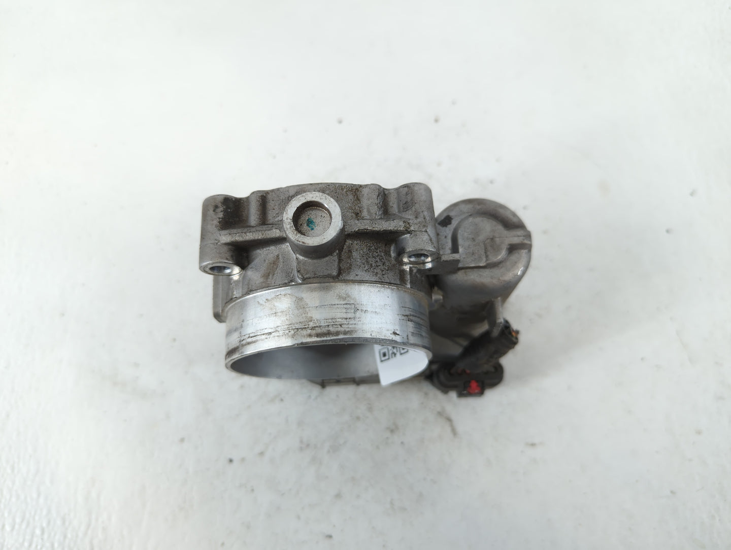 2011-2014 Dodge Avenger Throttle Body P/N:0 280 750 570 05184349AC Fits OEM Used Auto Parts - Oemusedautoparts1.com