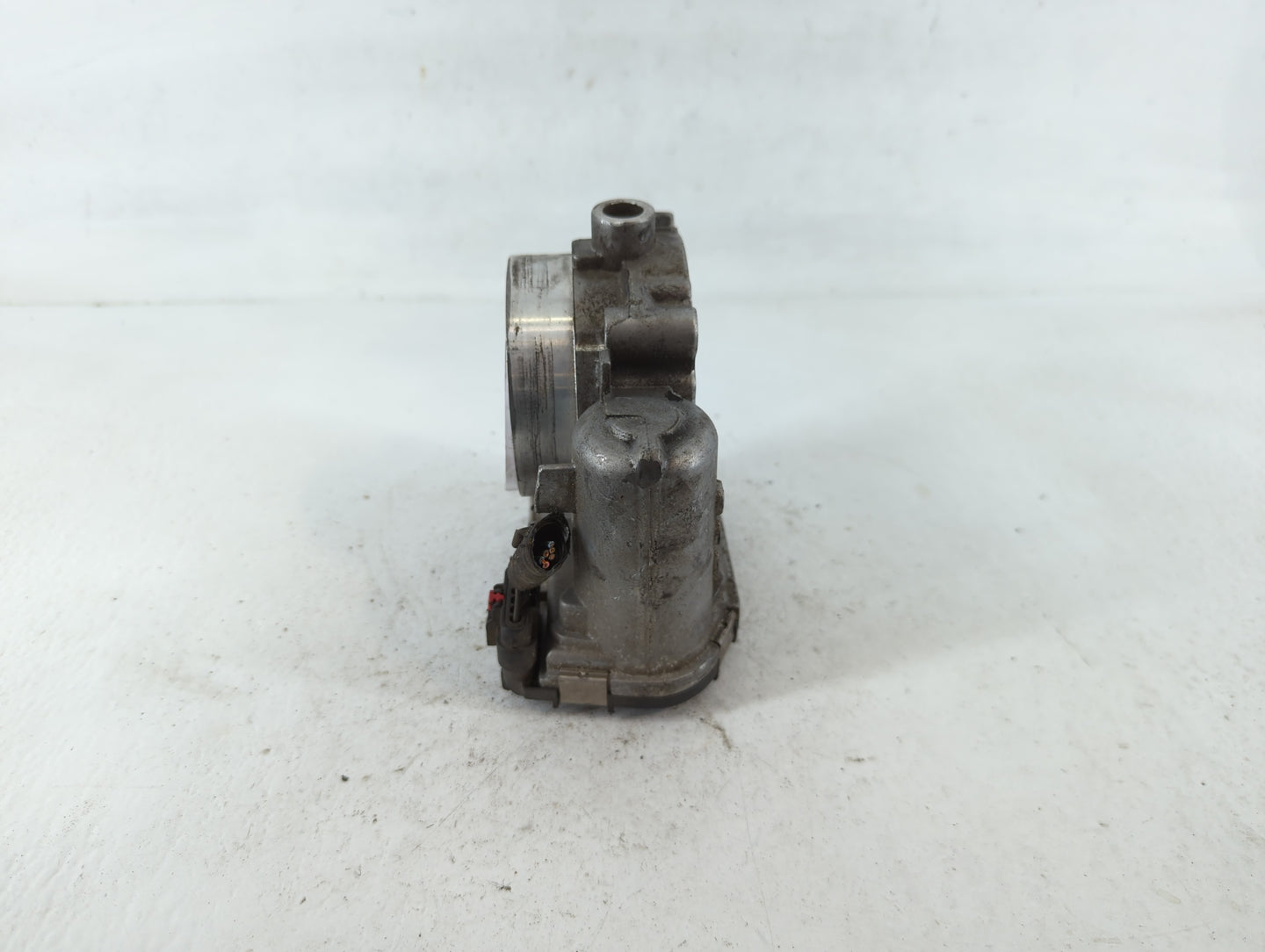 2011-2014 Dodge Avenger Throttle Body P/N:0 280 750 570 05184349AC Fits OEM Used Auto Parts - Oemusedautoparts1.com