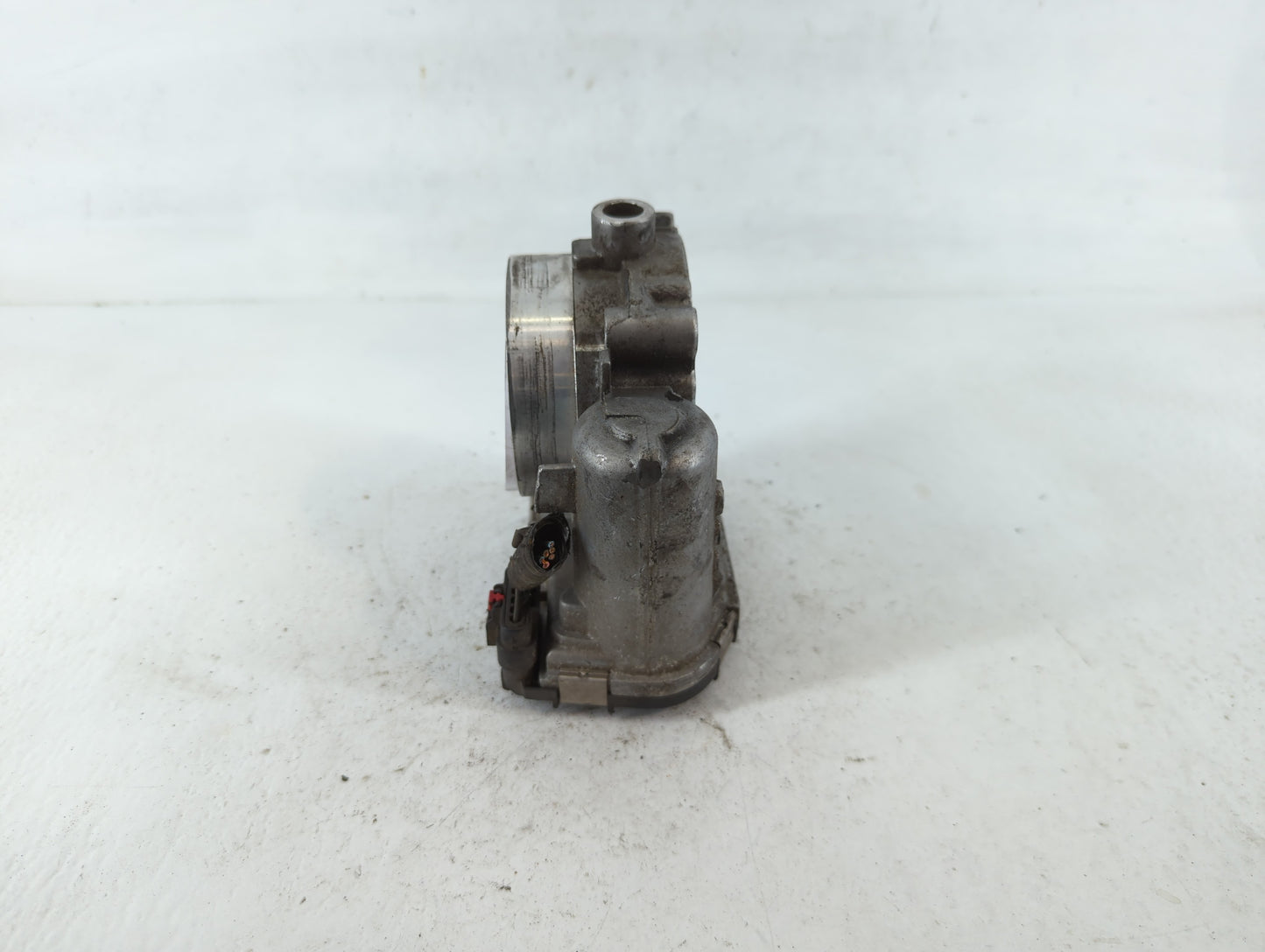 2011-2014 Dodge Avenger Throttle Body P/N:0 280 750 570 05184349AC Fits OEM Used Auto Parts - Oemusedautoparts1.com