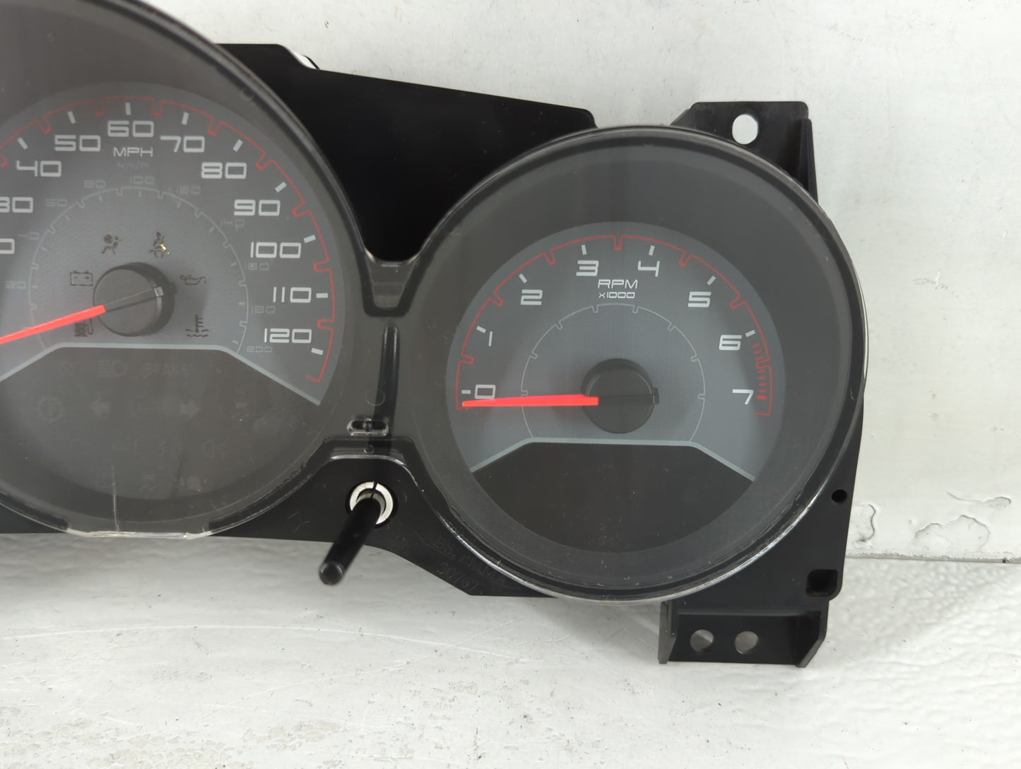 2011-2014 Dodge Avenger Instrument Cluster Speedometer Gauges P/N:P56046511AH Fits Fits 2011 2012 2013 2014 OEM Used Auto Pa