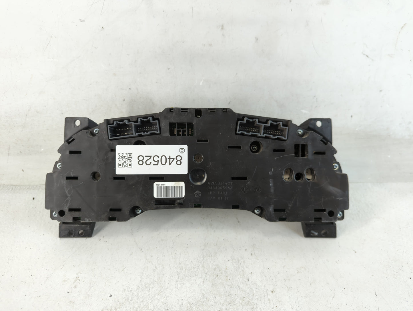 2011-2014 Dodge Avenger Instrument Cluster Speedometer Gauges P/N:P56046513AH Fits Fits 2011 2012 2013 2014 OEM Used Auto Pa