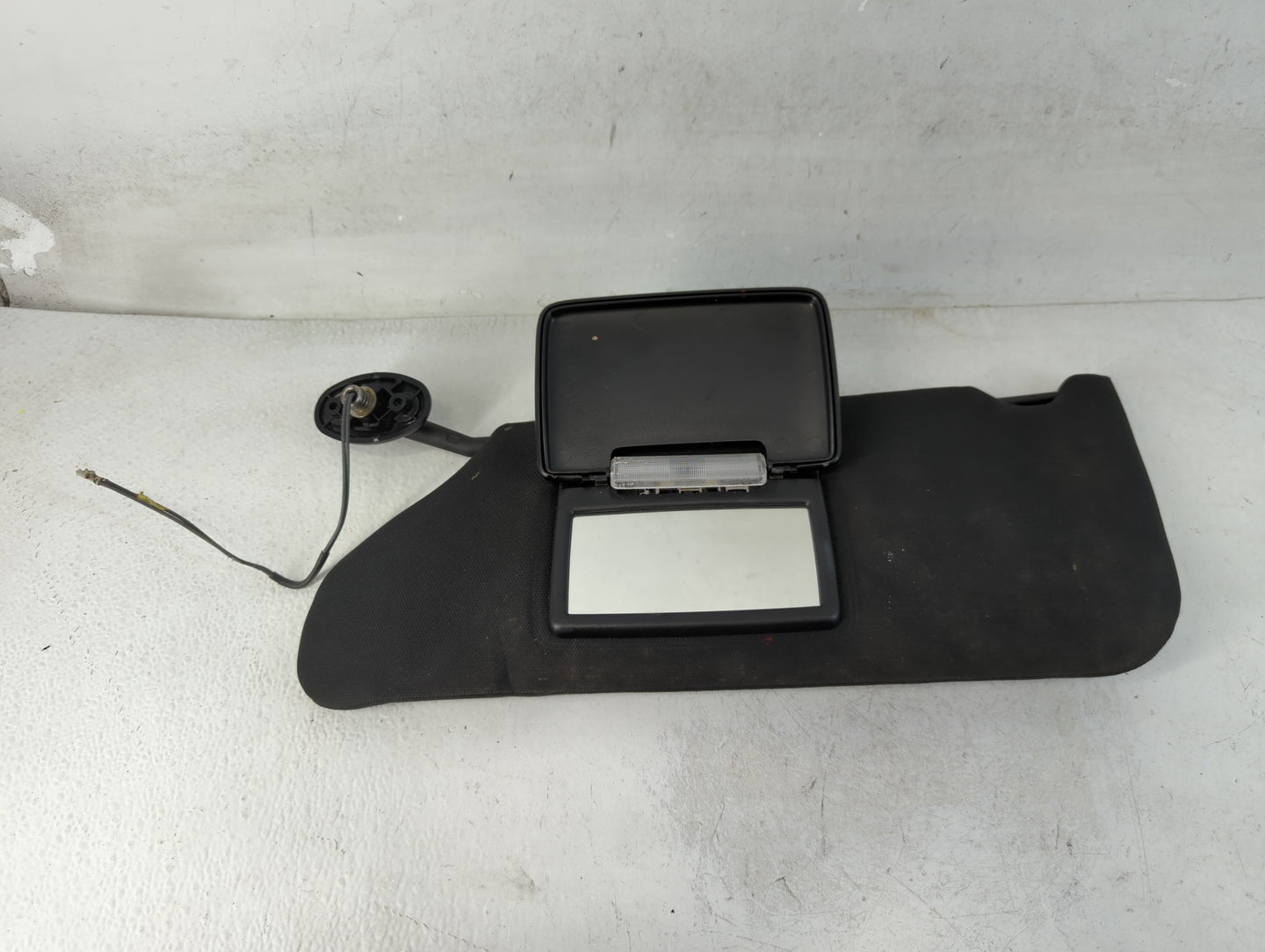 2011-2014 Dodge Avenger Sun Visor Shade Replacement Driver Left Mirror Fits Fits 2011 2012 2013 2014 OEM Used Auto Parts - O