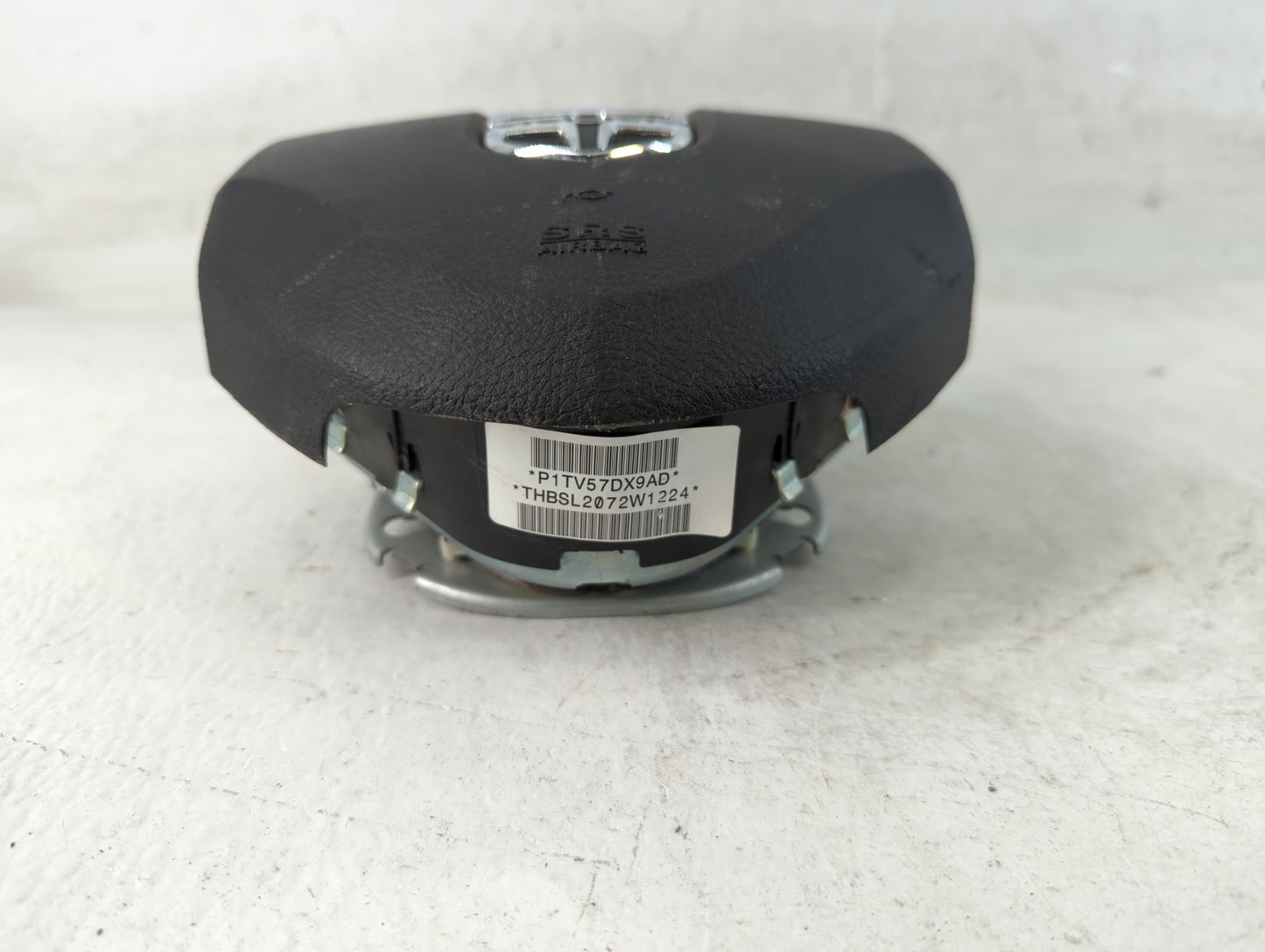 2011-2014 Dodge Avenger Air Bag Driver Left Steering Wheel Mounted P/N:P1TV57DX9AD Fits Fits 2011 2012 2013 2014 OEM Used Au