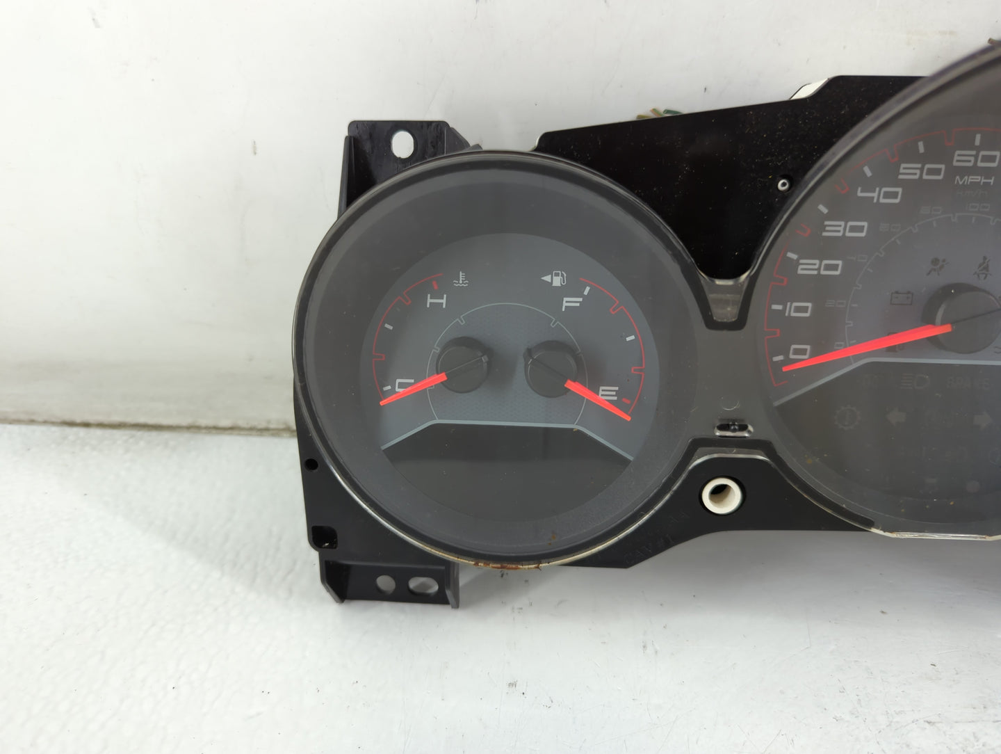 2011-2014 Dodge Avenger Instrument Cluster Speedometer Gauges P/N:P56046511AH Fits Fits 2011 2012 2013 2014 OEM Used Auto Pa