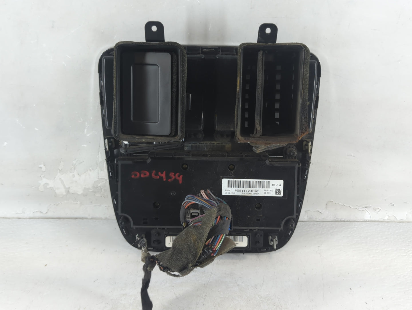 2013 Dodge Caravan Climate Control Module Temperature AC/Heater Replacement P/N:P55111240AF Fits OEM Used Auto Parts - Oemus
