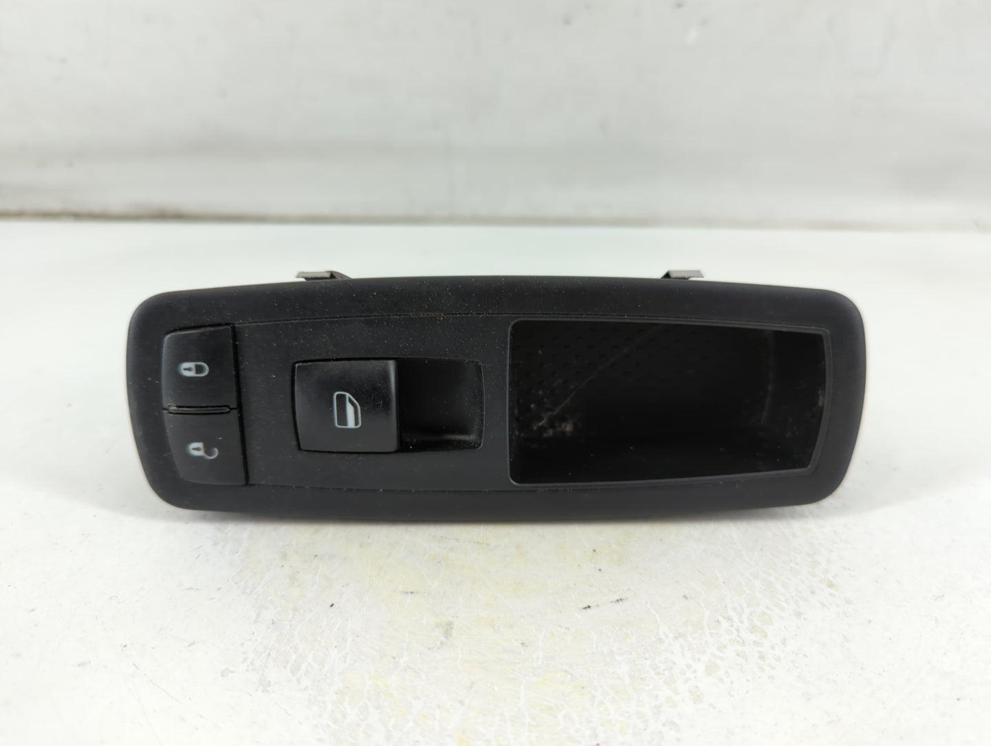 2013 Dodge Caravan Master Power Window Switch Replacement Driver Side Left P/N:10025269 68084002 Fits Fits 2012 2014 2015 20