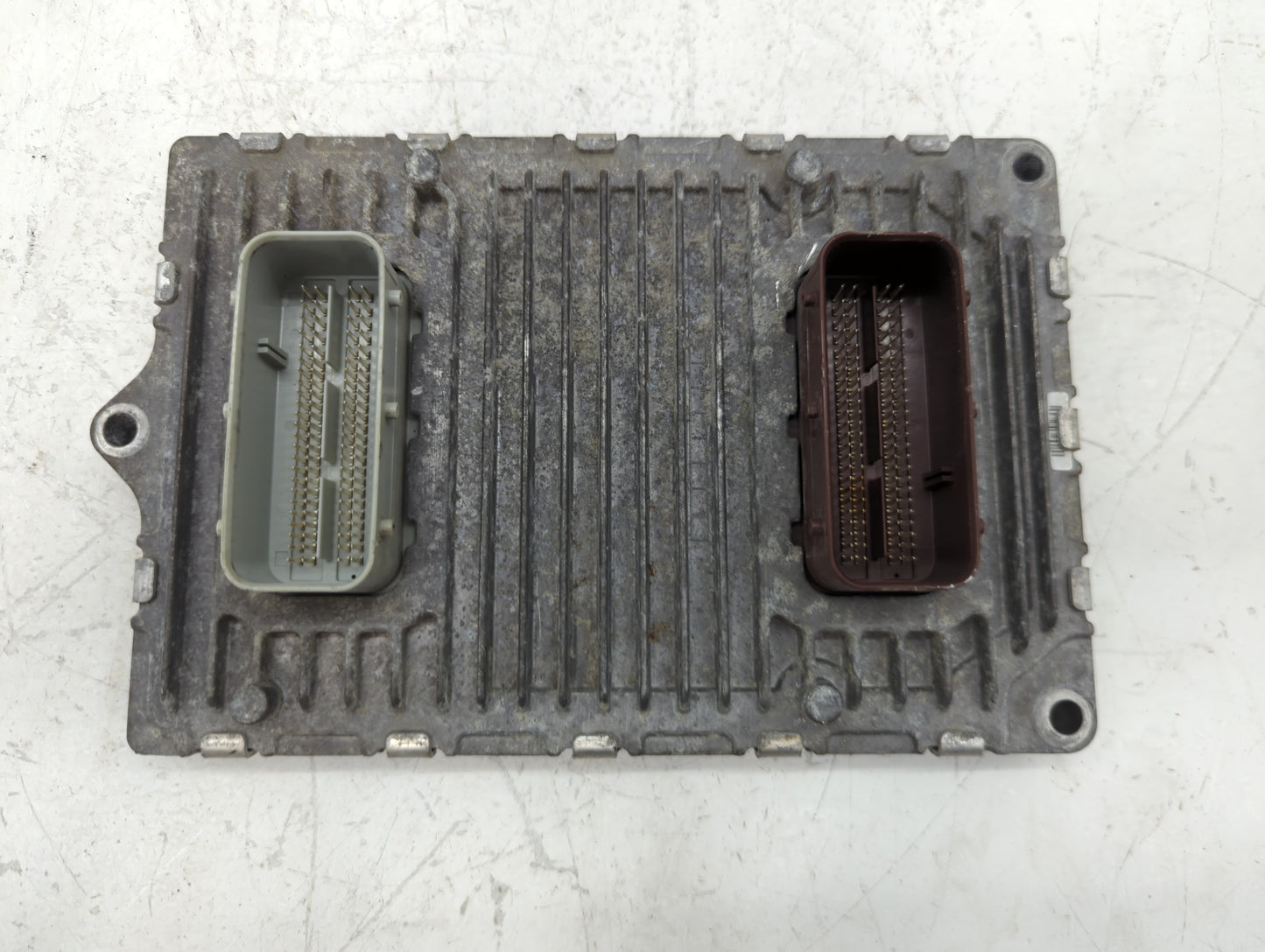 2013 Dodge Caravan PCM Engine Control Computer ECU ECM PCU OEM P/N:P05150724AC Fits OEM Used Auto Parts - Oemusedautoparts1.