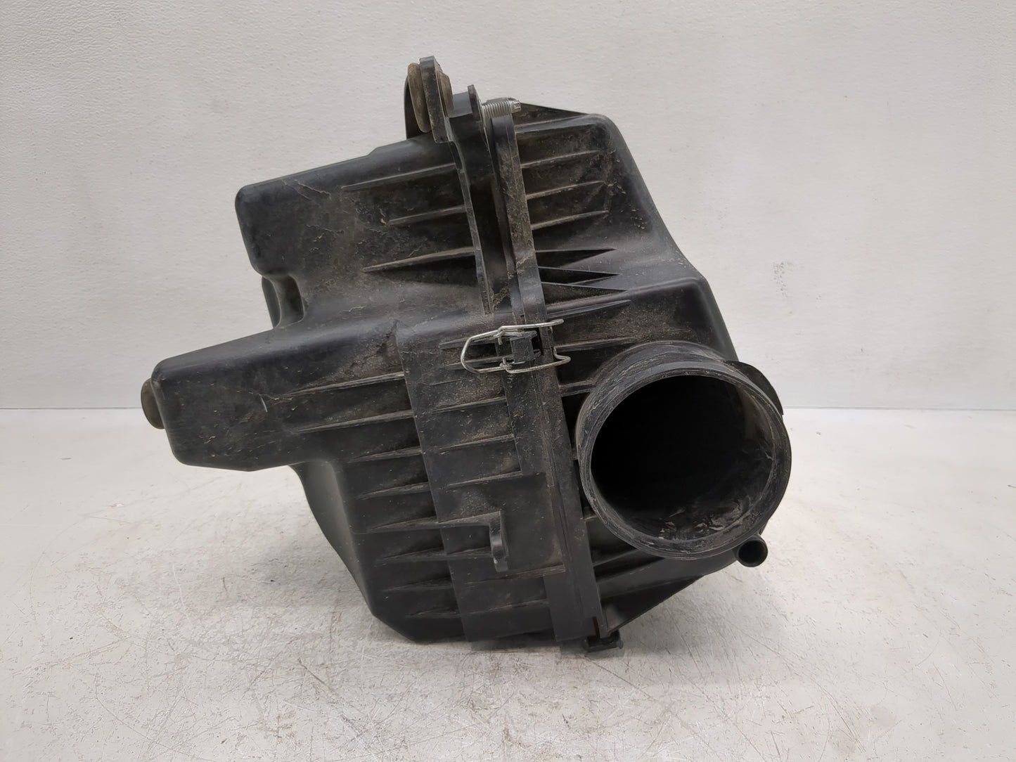 Dodge Caravan Air Cleaner Intake-duct Hose Tube - Oemusedautoparts1.com
