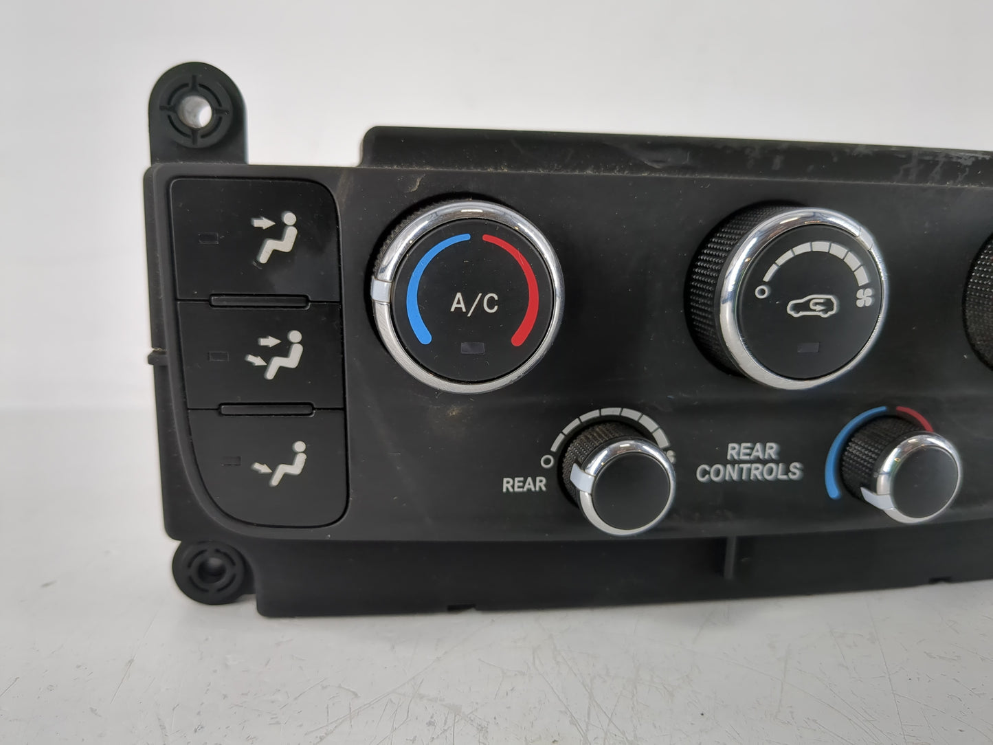 2013 Dodge Caravan Climate Control Module Temperature AC/Heater Replacement P/N:P55111240AF Fits OEM Used Auto Parts - Oemus
