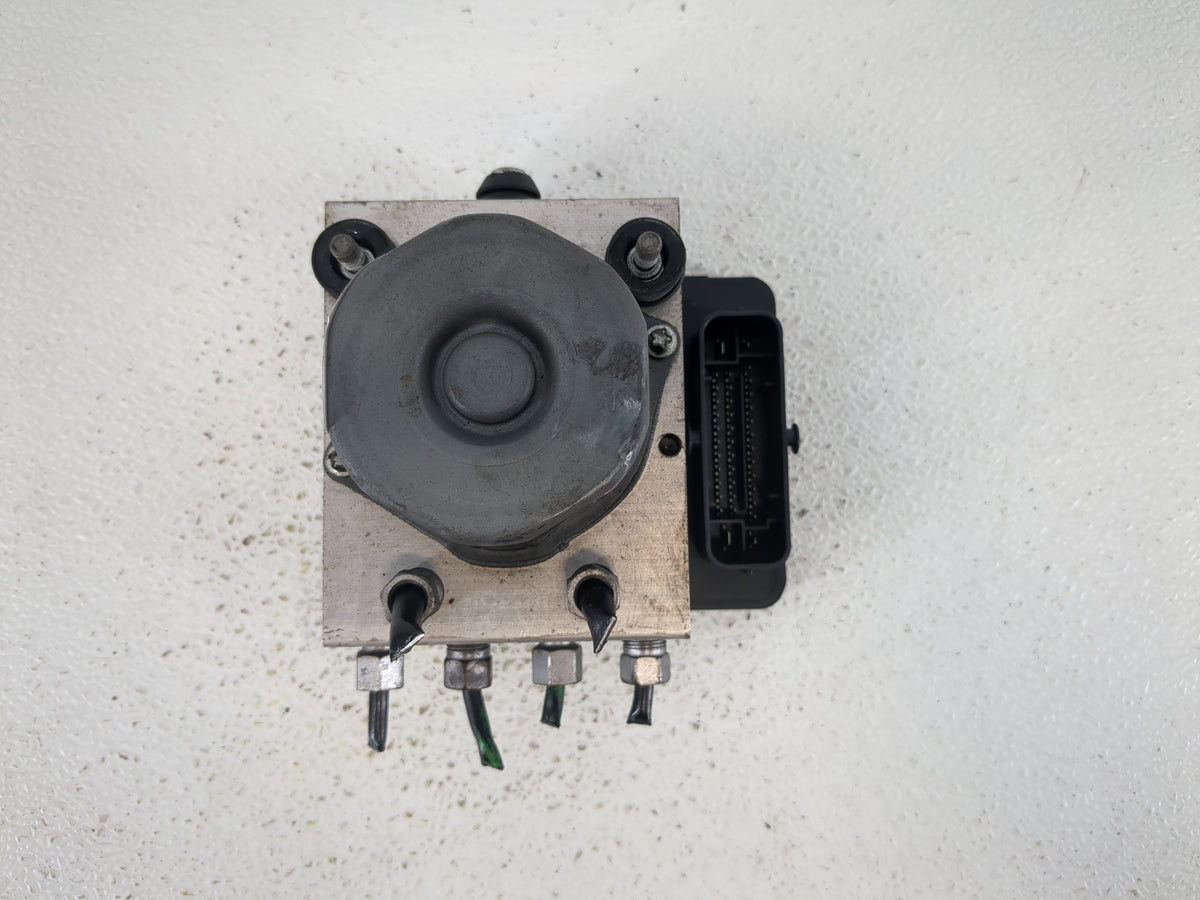 2013 Dodge Caravan Anti-Lock Brake ABS Pump Module Actuator OEM P/N:P68183803AB Fits OEM Used Auto Parts - Oemusedautoparts1