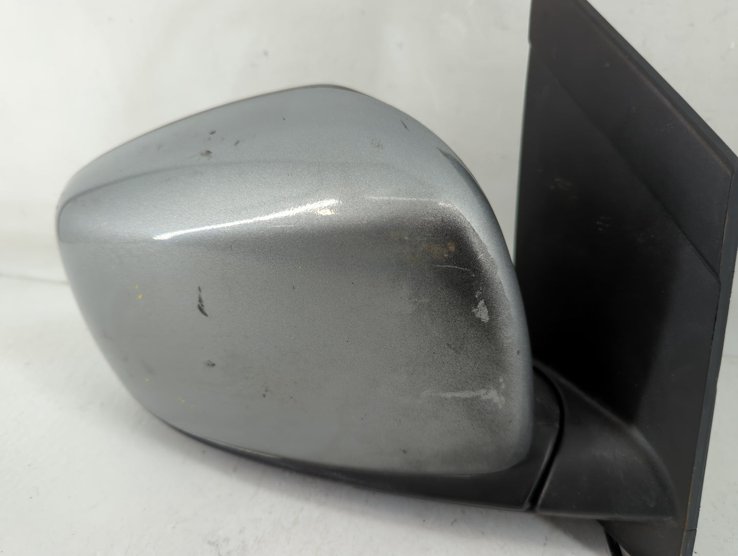 2013 Dodge Caravan Passenger Side View Mirror - Right Door Mirror OEM Used - Oemusedautoparts1.com