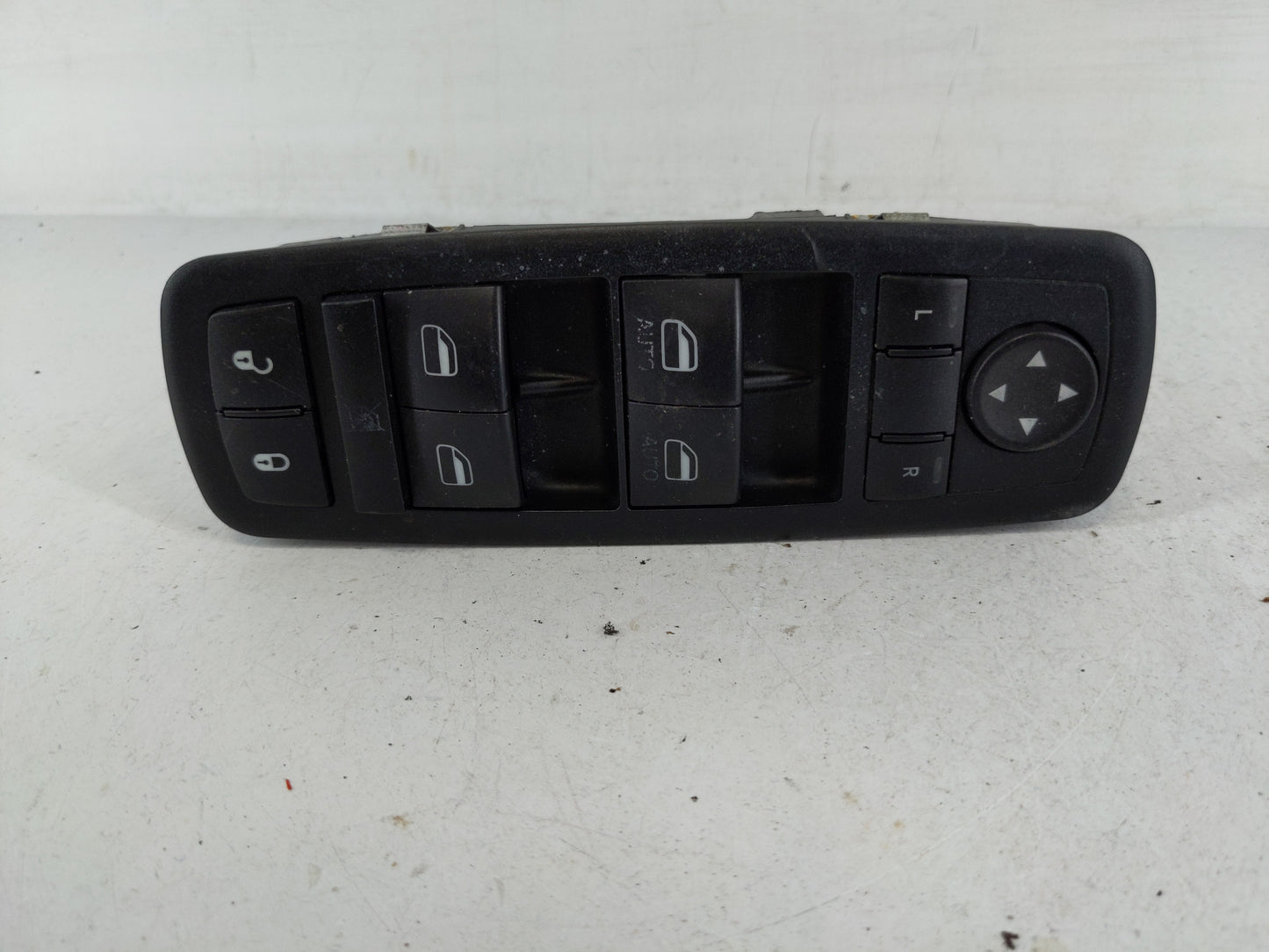 2013 Dodge Caravan Master Power Window Switch Replacement Driver Side Left P/N:68110871AA 68620454AA Fits OEM Used Auto Part