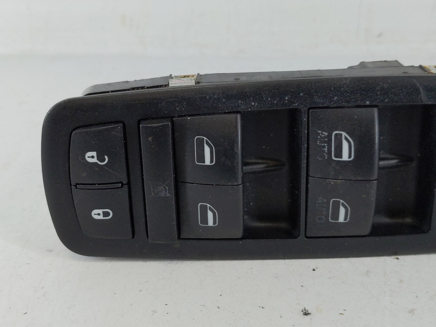 2013 Dodge Caravan Master Power Window Switch Replacement Driver Side Left P/N:68110871AA 68620454AA Fits OEM Used Auto Part