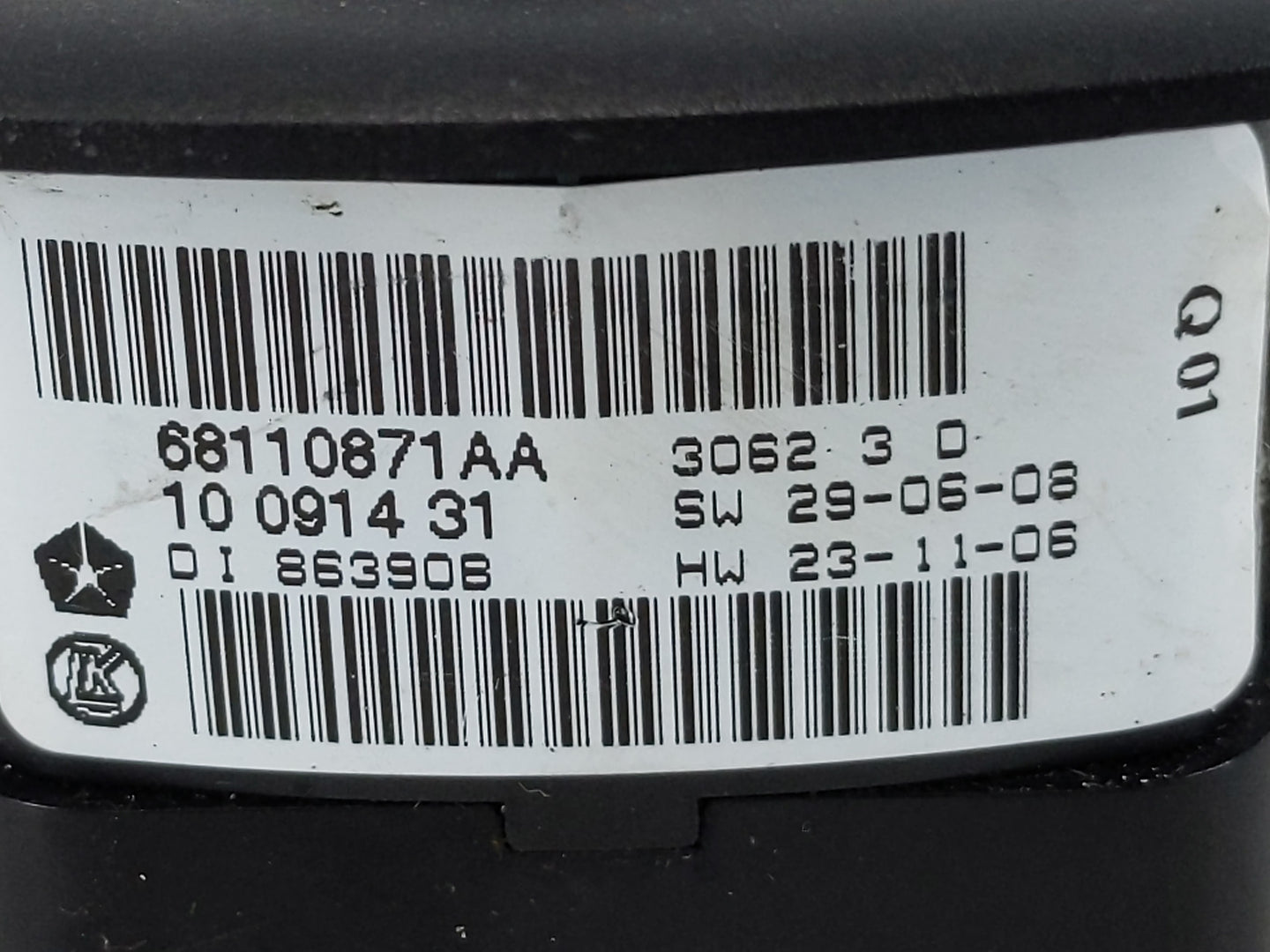 2013 Dodge Caravan Master Power Window Switch Replacement Driver Side Left P/N:68110871AA 68620454AA Fits OEM Used Auto Part