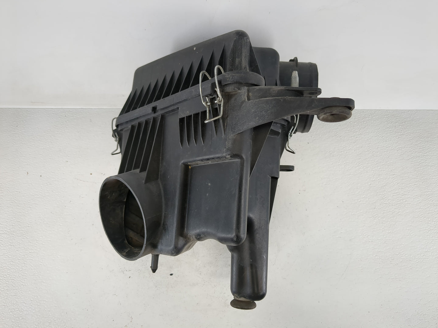 Dodge Caravan Air Cleaner Intake-duct Hose Tube - Oemusedautoparts1.com
