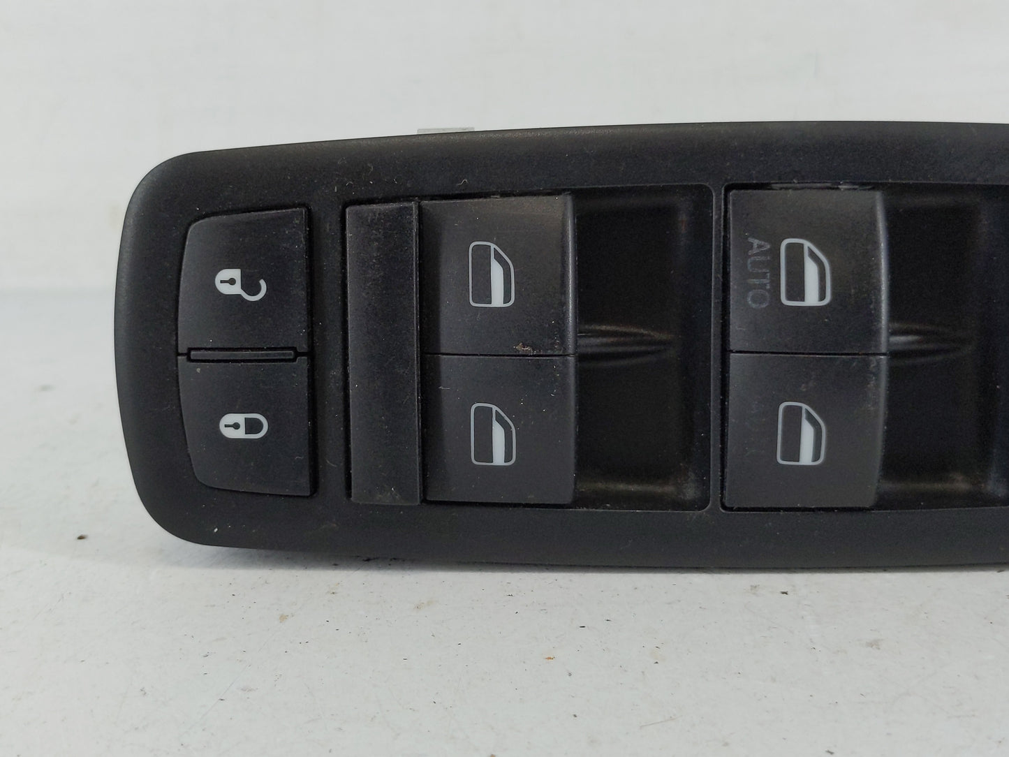 2013 Dodge Caravan Master Power Window Switch Replacement Driver Side Left P/N:68110866AA 68298870AA Fits Fits 2012 2014 201