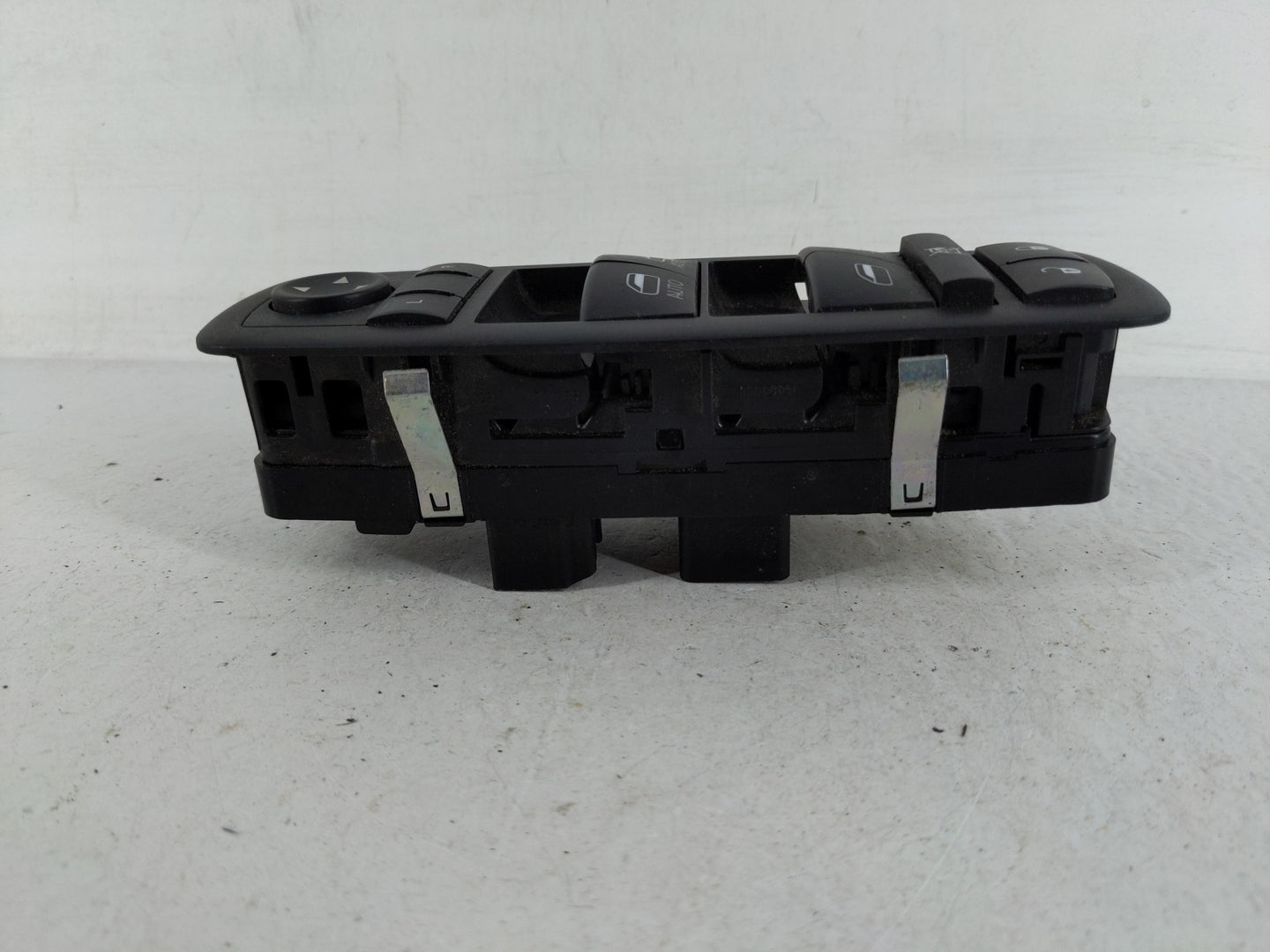 2013 Dodge Caravan Master Power Window Switch Replacement Driver Side Left P/N:68110866AA 68298870AA Fits OEM Used Auto Part