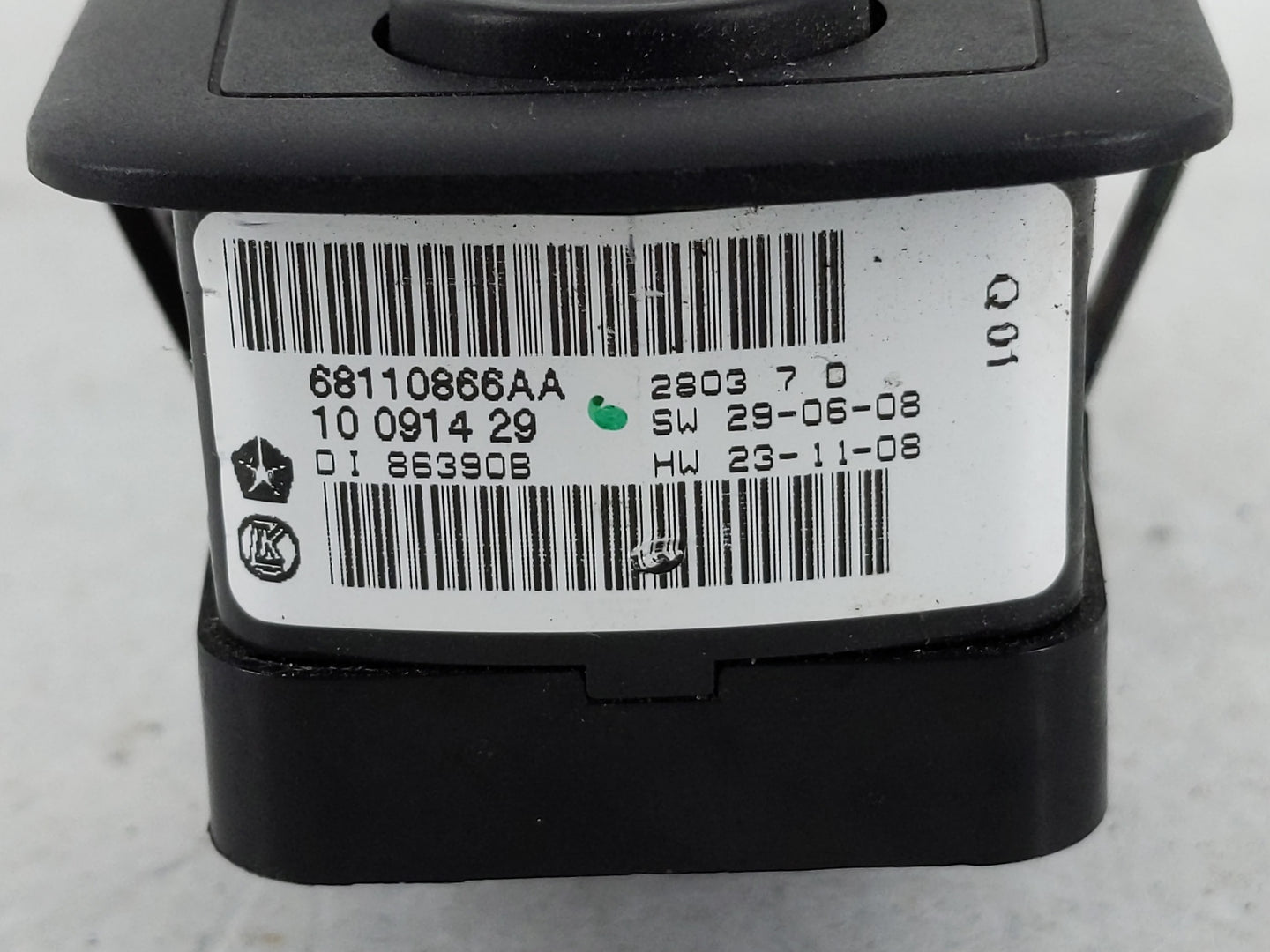 2013 Dodge Caravan Master Power Window Switch Replacement Driver Side Left P/N:68110866AA 68298870AA Fits OEM Used Auto Part