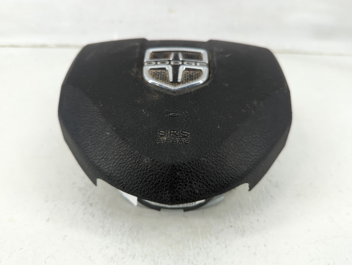 2013 Dodge Caravan Air Bag Driver Left Steering Wheel Mounted P/N:4JE 2ZK 3K Fits Fits 2012 OEM Used Auto Parts - Oemusedaut