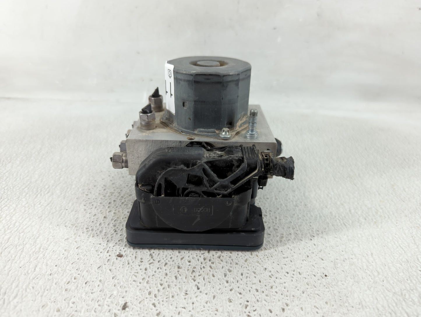 2013 Dodge Caravan ABS Pump Control Module Replacement P/N:269 537 68183803AB Fits OEM Used Auto Parts - Oemusedautoparts1.c