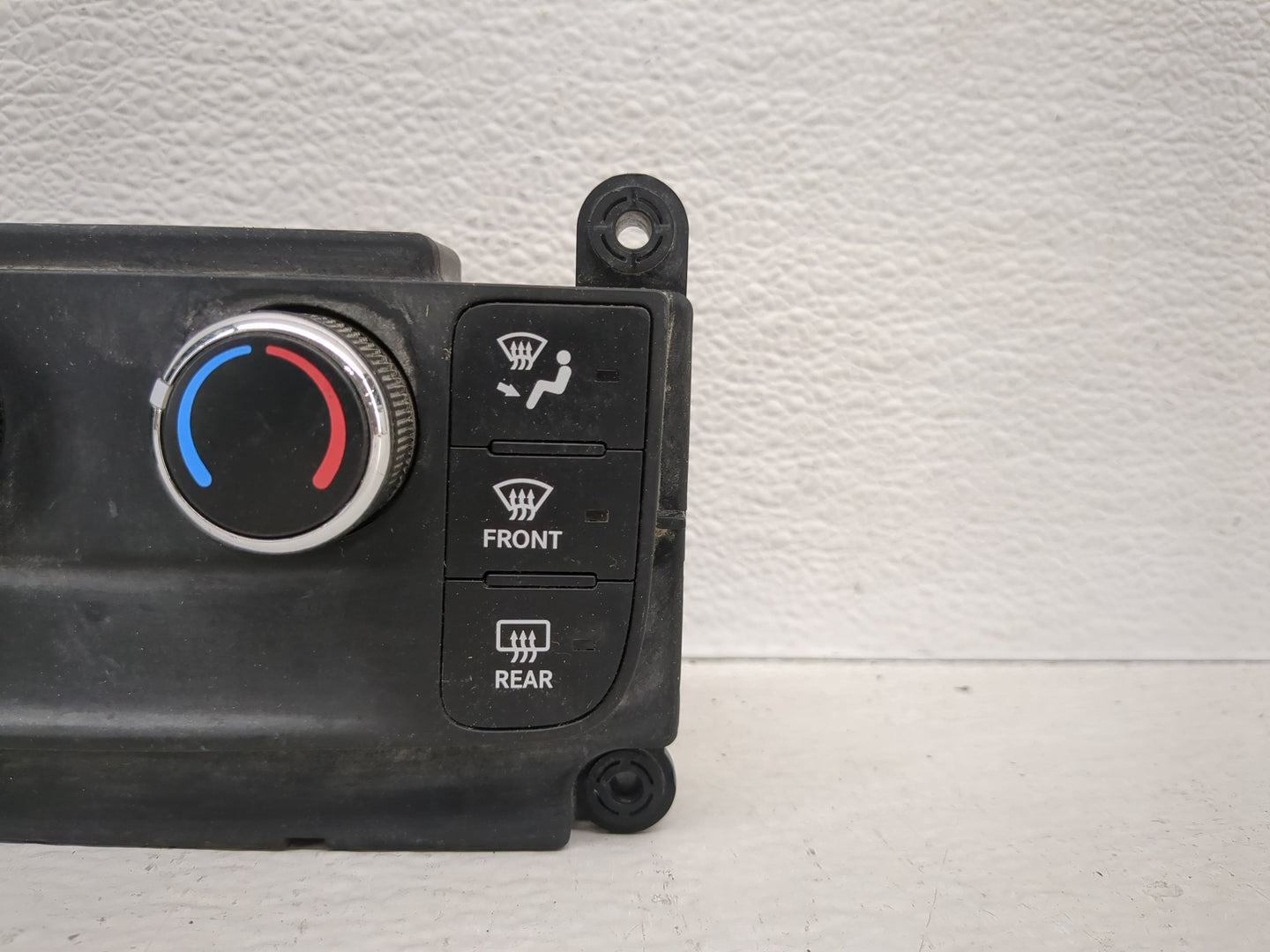 2013 Dodge Caravan Climate Control Module Temperature AC/Heater Replacement P/N:P55111249AF Fits OEM Used Auto Parts - Oemus