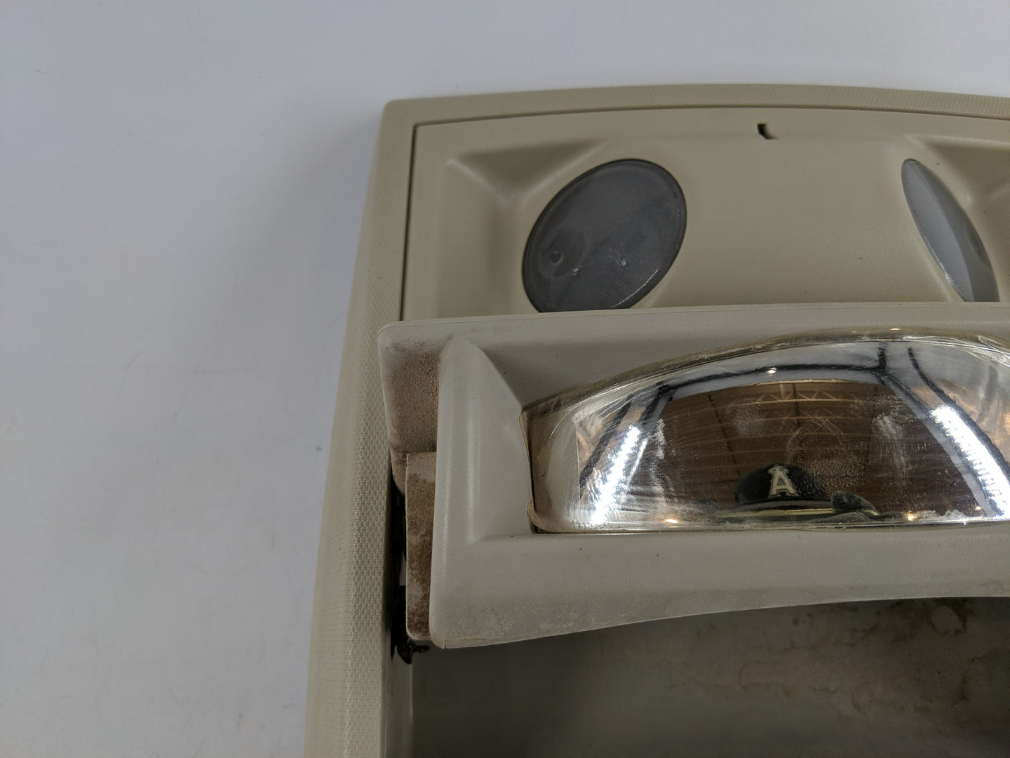 2013 Dodge Caravan Overhead Roof Console - Oemusedautoparts1.com