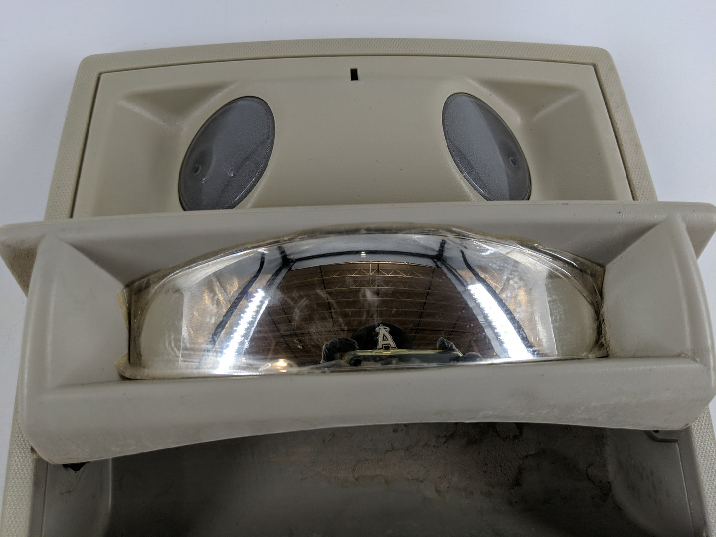 2013 Dodge Caravan Overhead Roof Console - Oemusedautoparts1.com