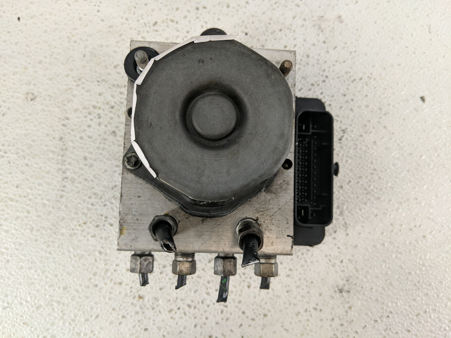 2013 Dodge Caravan ABS Pump Control Module Replacement P/N:68183803AB Fits OEM Used Auto Parts - Oemusedautoparts1.com