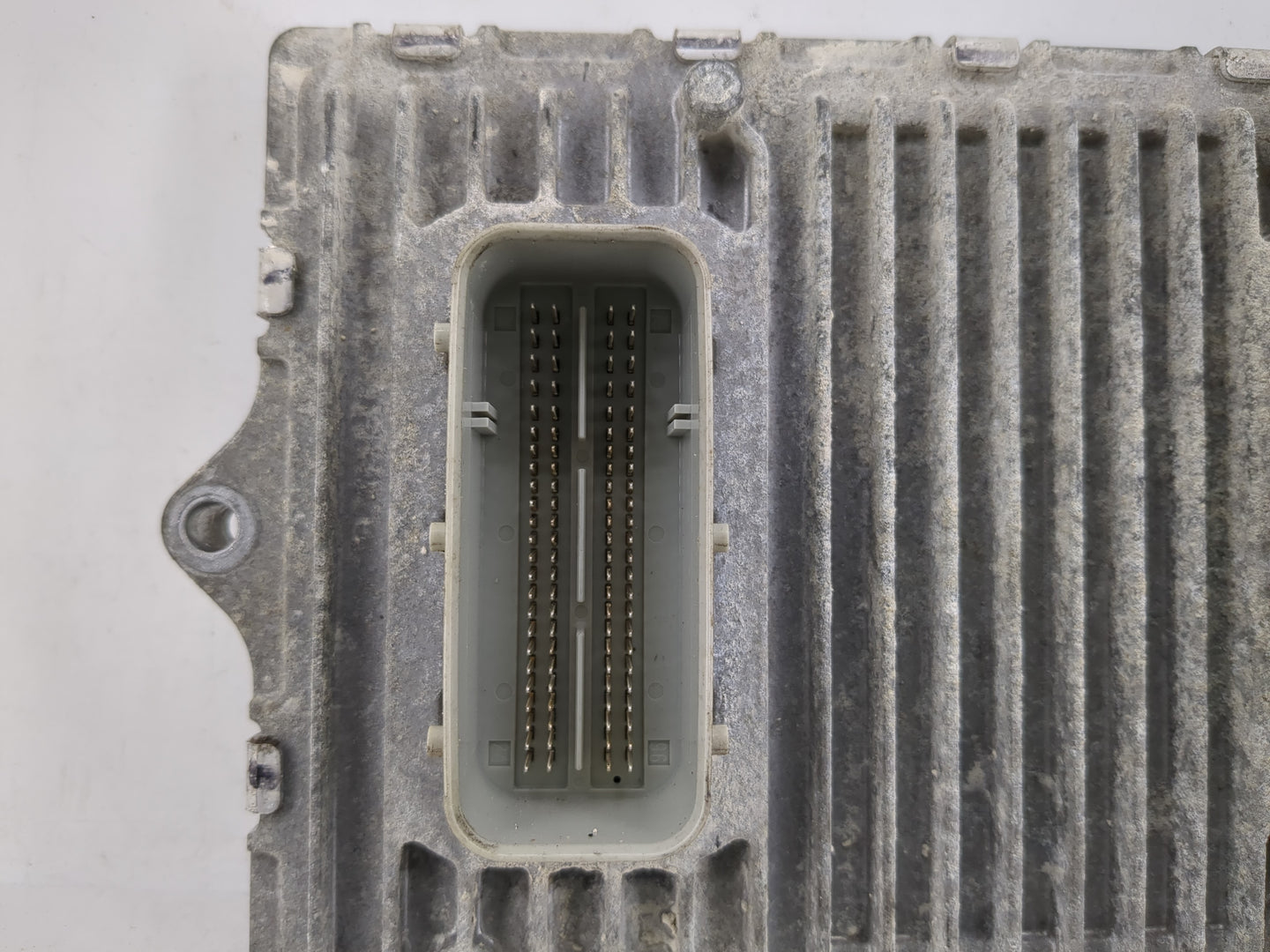 2013 Dodge Caravan PCM Engine Control Computer ECU ECM PCU OEM P/N:P05150724AC Fits OEM Used Auto Parts - Oemusedautoparts1.