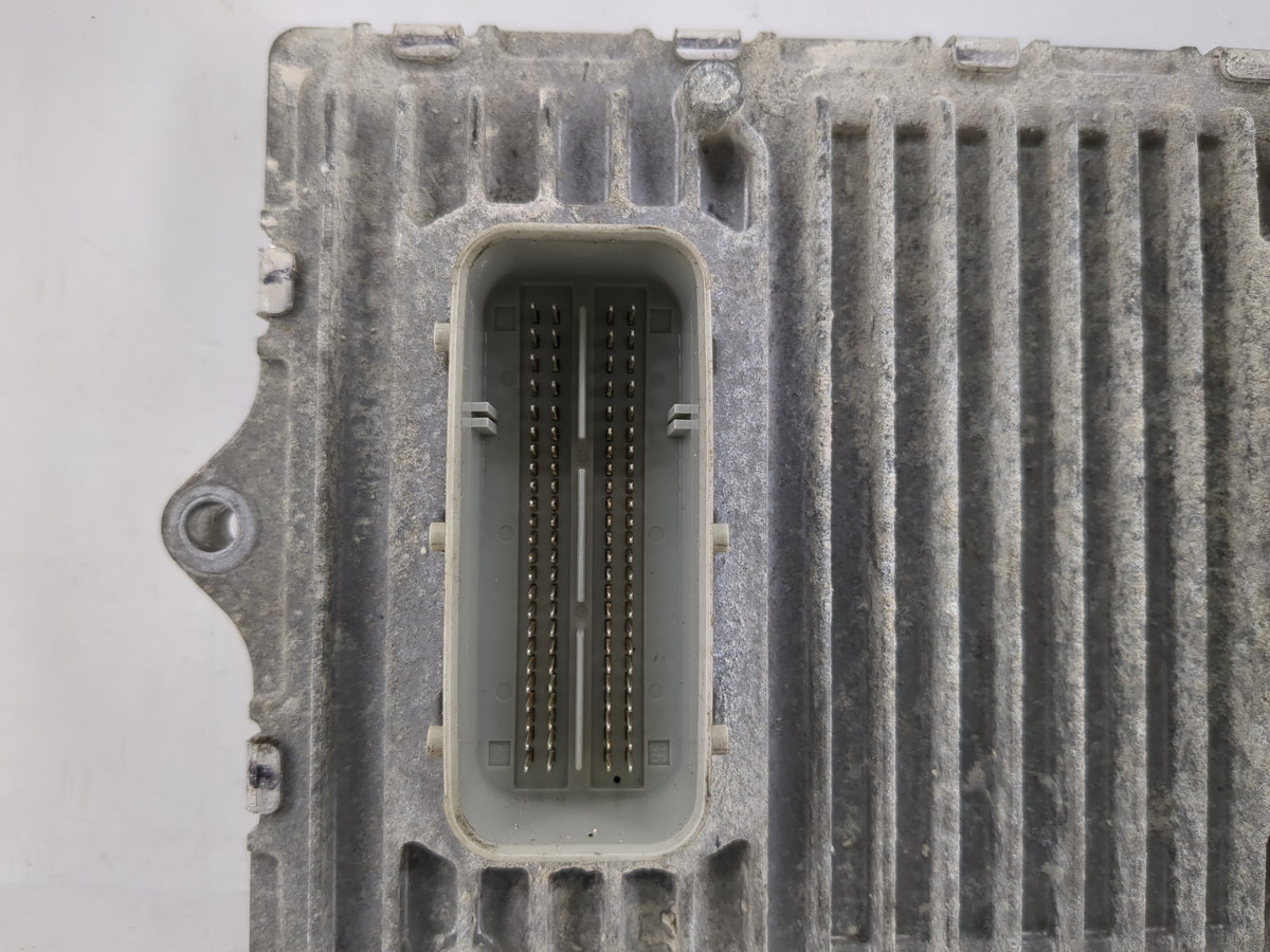 2013 Dodge Caravan PCM Engine Control Computer ECU ECM PCU OEM P/N:P05150724AC OEM Used Auto Parts - Oemusedautoparts1.com