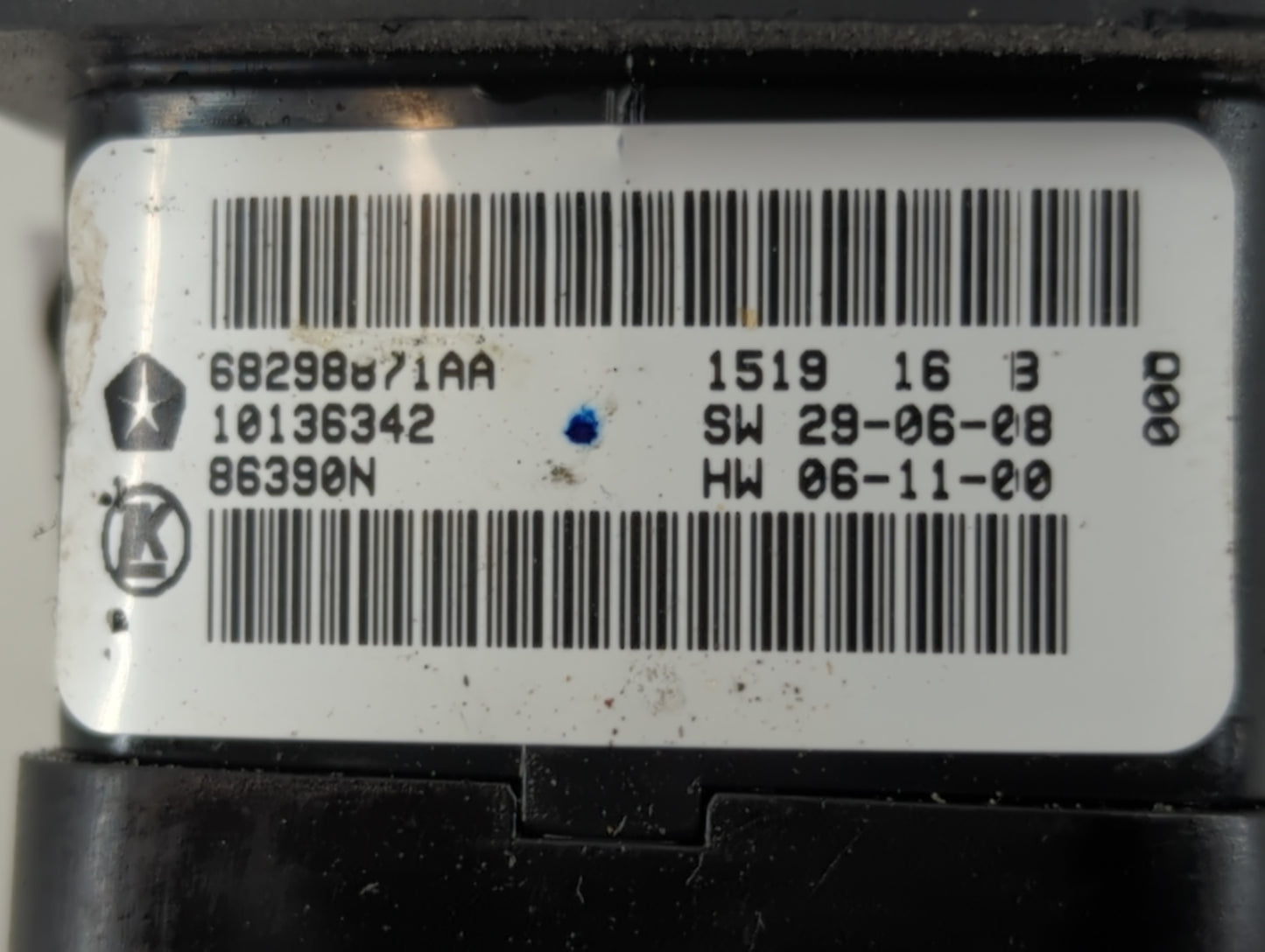 2013 Dodge Caravan Master Power Window Switch Replacement Driver Side Left P/N:68298871AA Fits OEM Used Auto Parts - Oemused