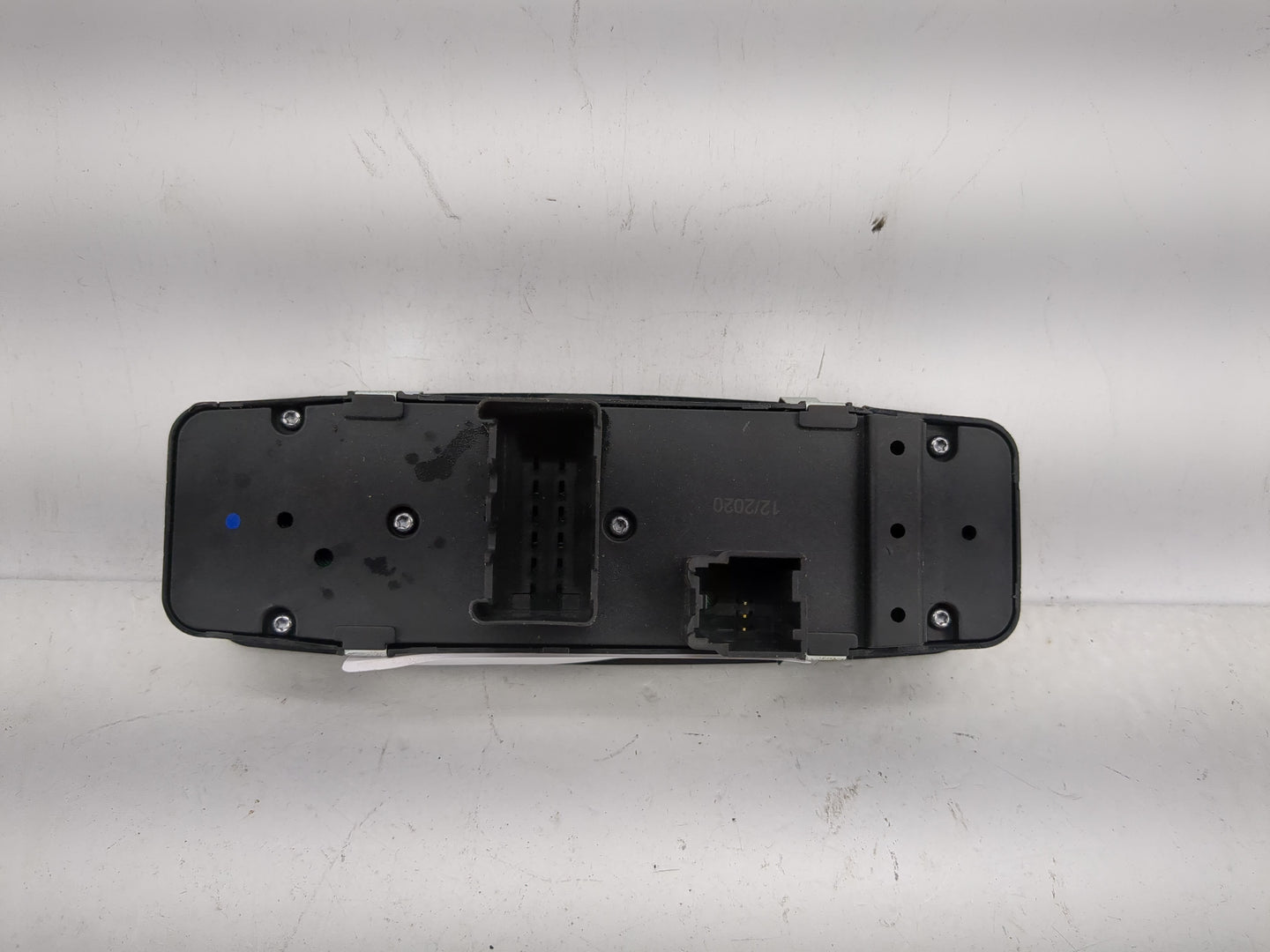 2013 Dodge Caravan Master Power Window Switch Replacement Driver Side Left P/N:68298871AA Fits OEM Used Auto Parts - Oemused