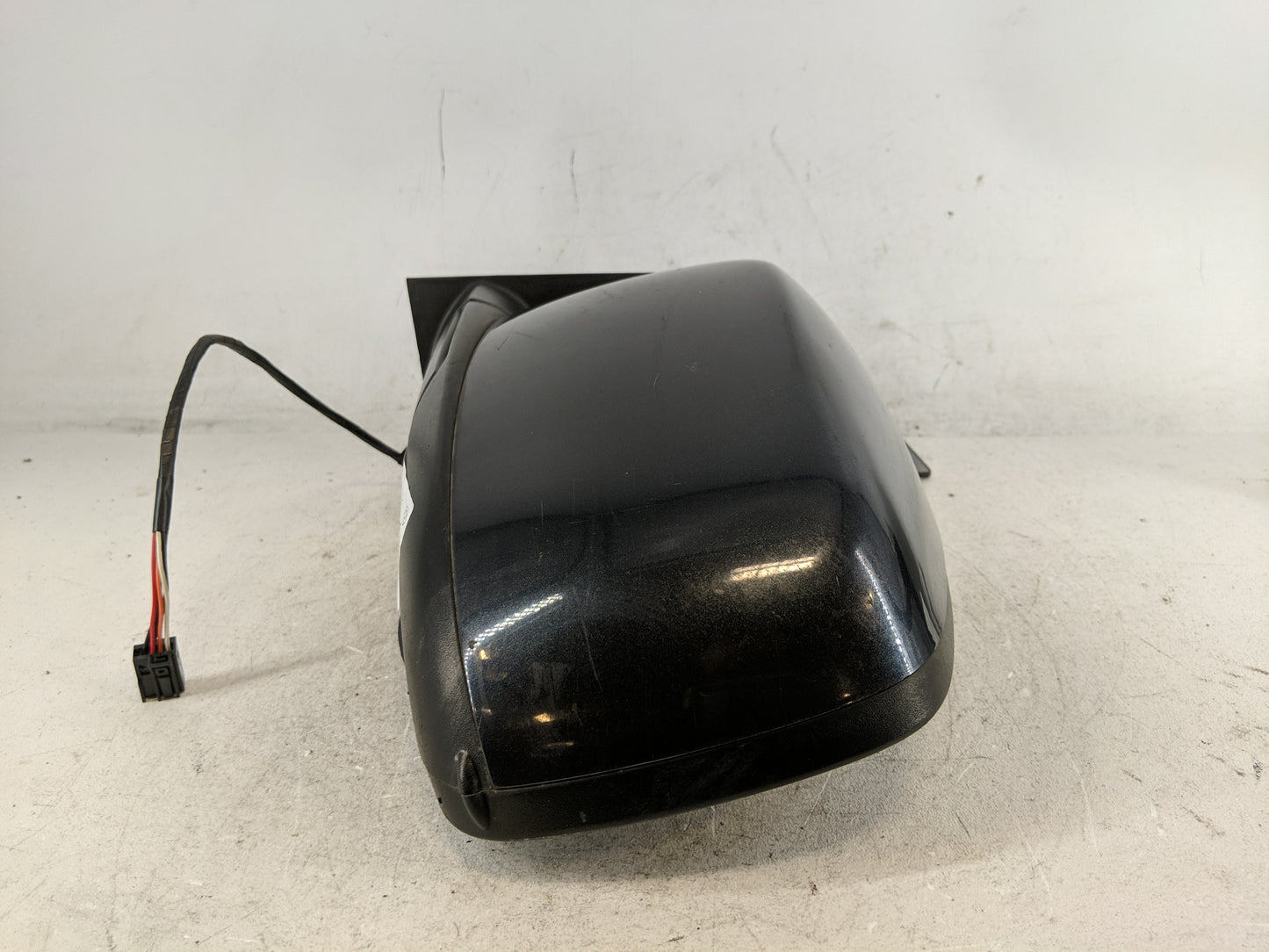 2013 Dodge Caravan Side Mirror Replacement Driver Left View Door Mirror P/N:1AB731ARAF Fits OEM Used Auto Parts - Oemusedaut
