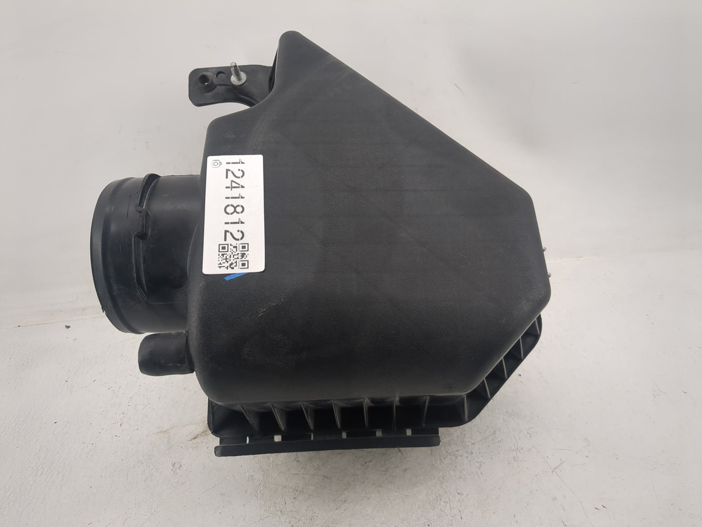 2013 Dodge Caravan Air Cleaner Intake-duct Hose Tube - Oemusedautoparts1.com