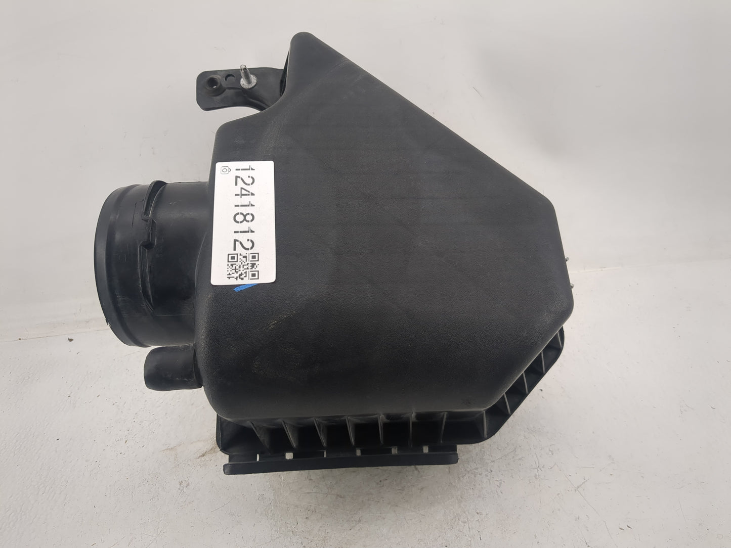 2013 Dodge Caravan Air Cleaner Intake-duct Hose Tube - Oemusedautoparts1.com